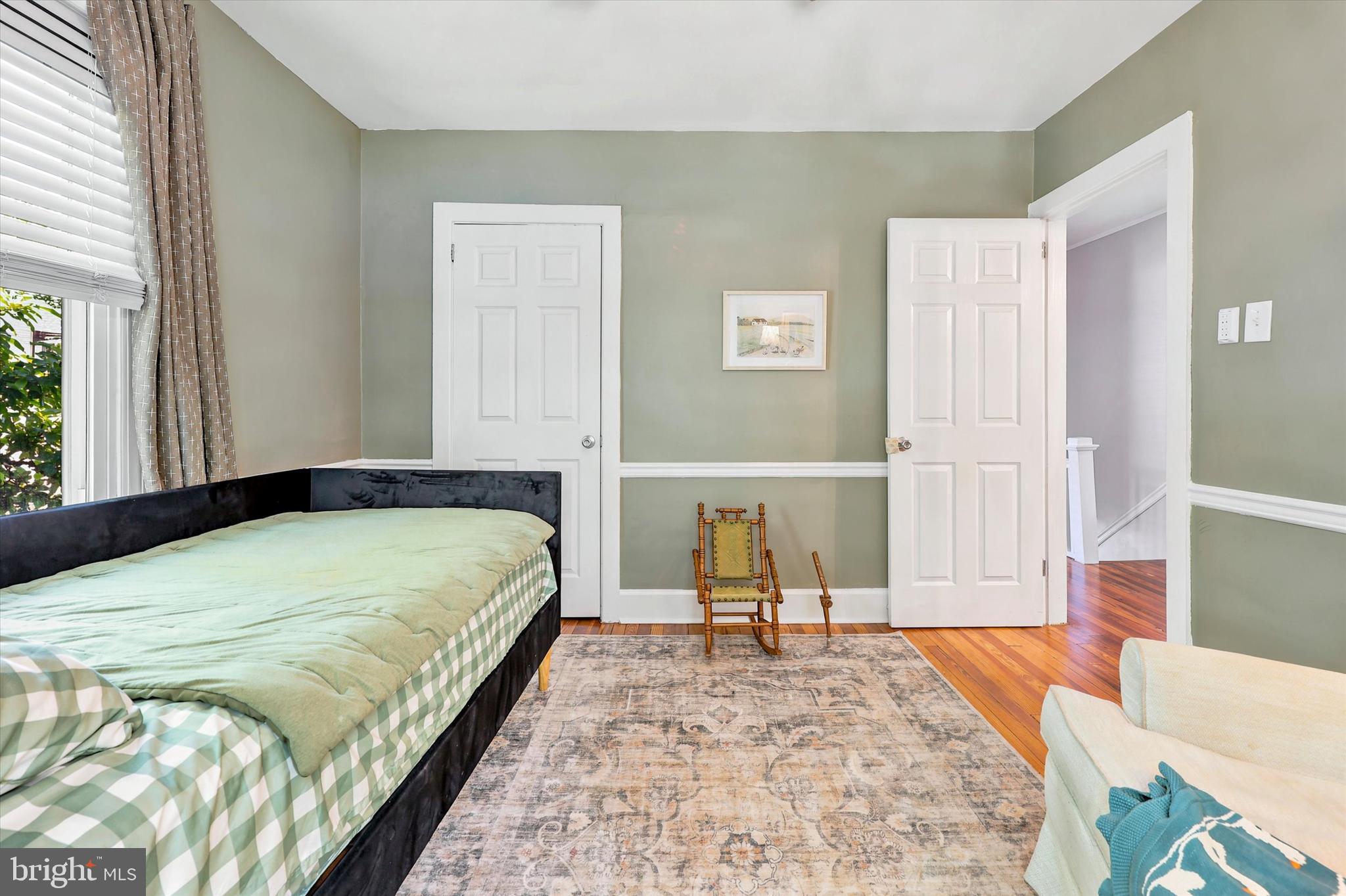 GLENSIDE - Residential