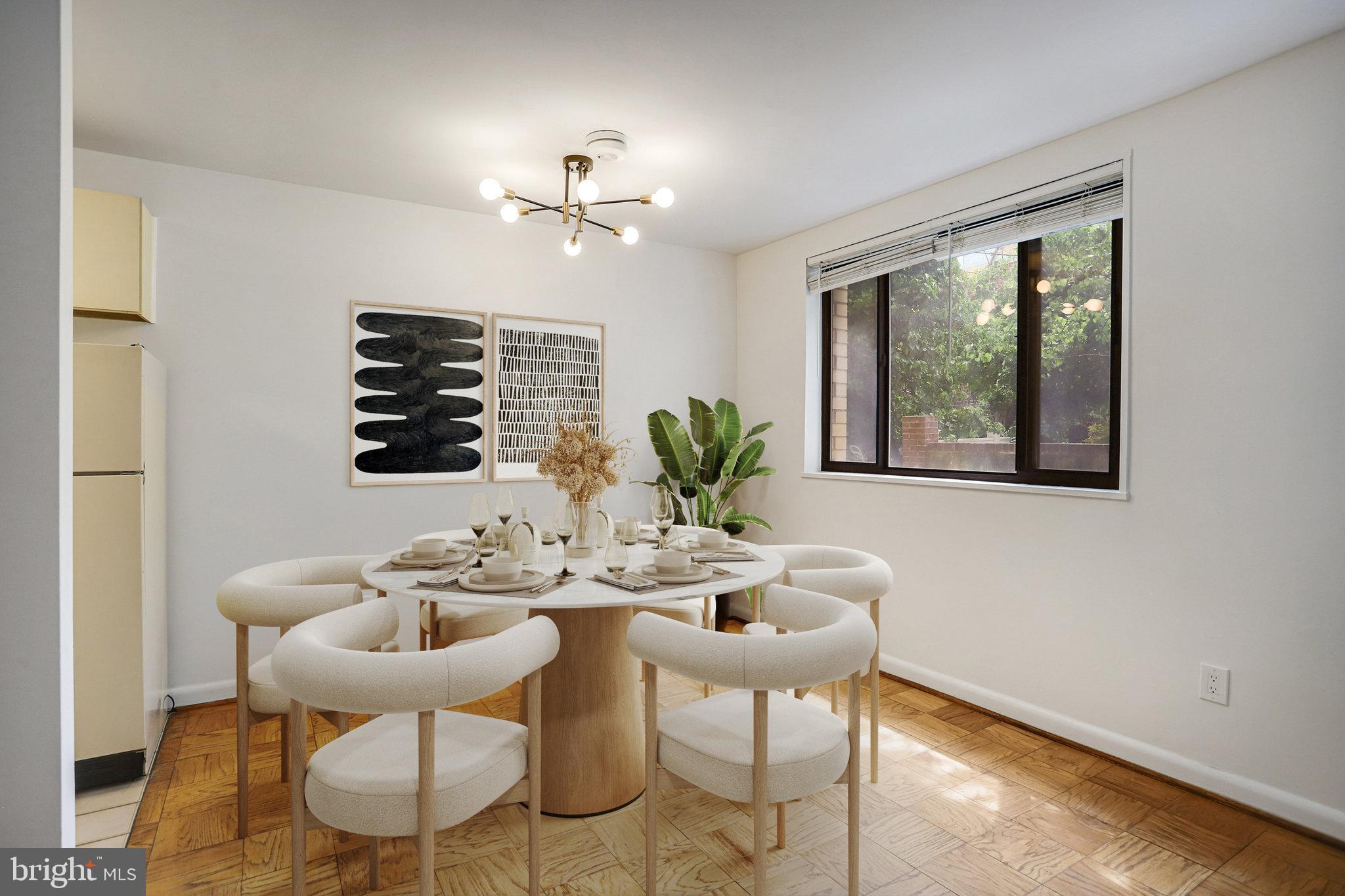 CAPITOL HILL - Residential