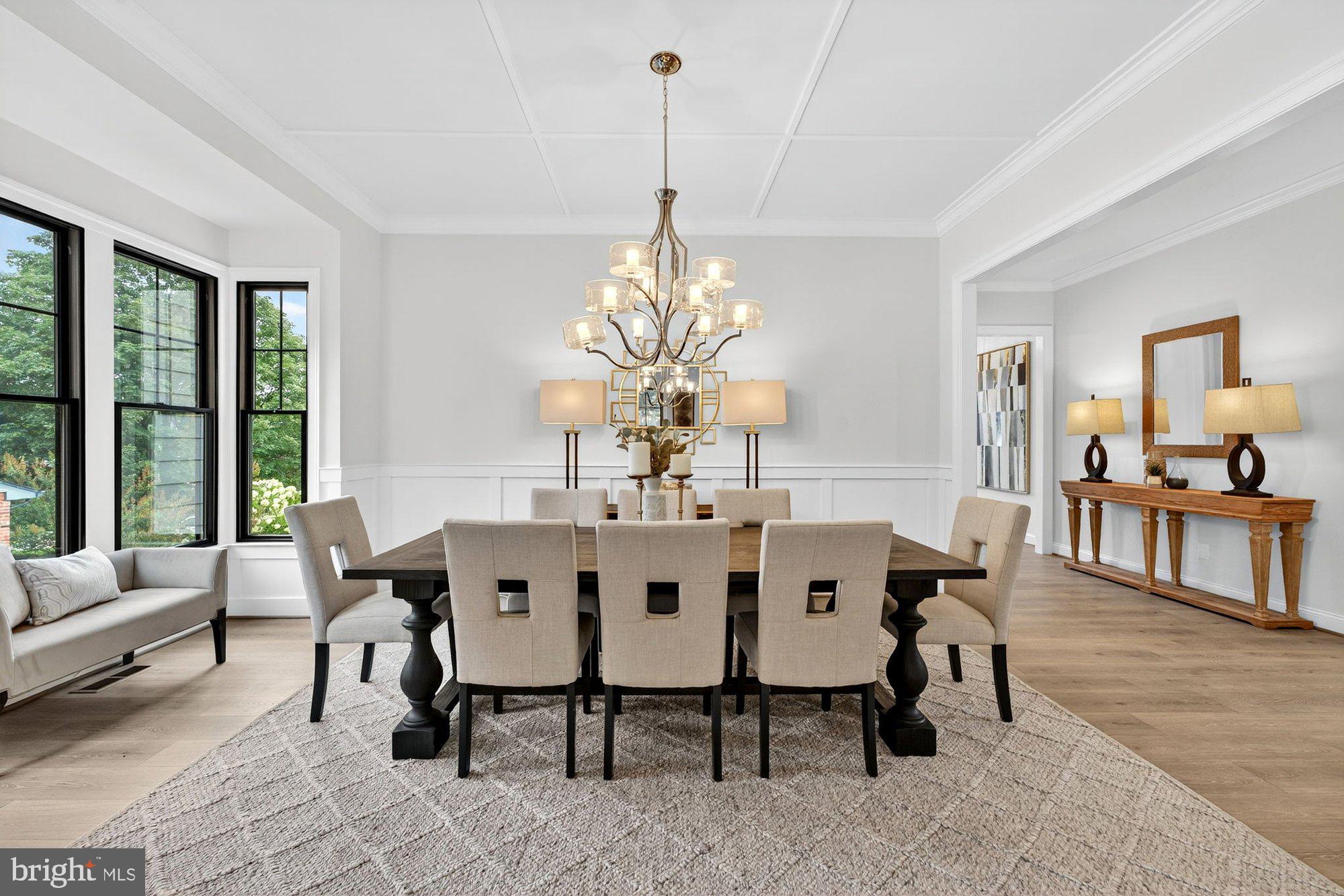 VIENNA WOODS - Residential