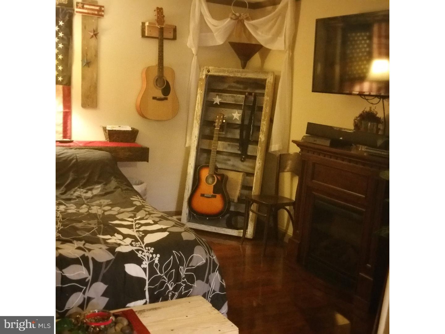 MINERSVILLE - Residential