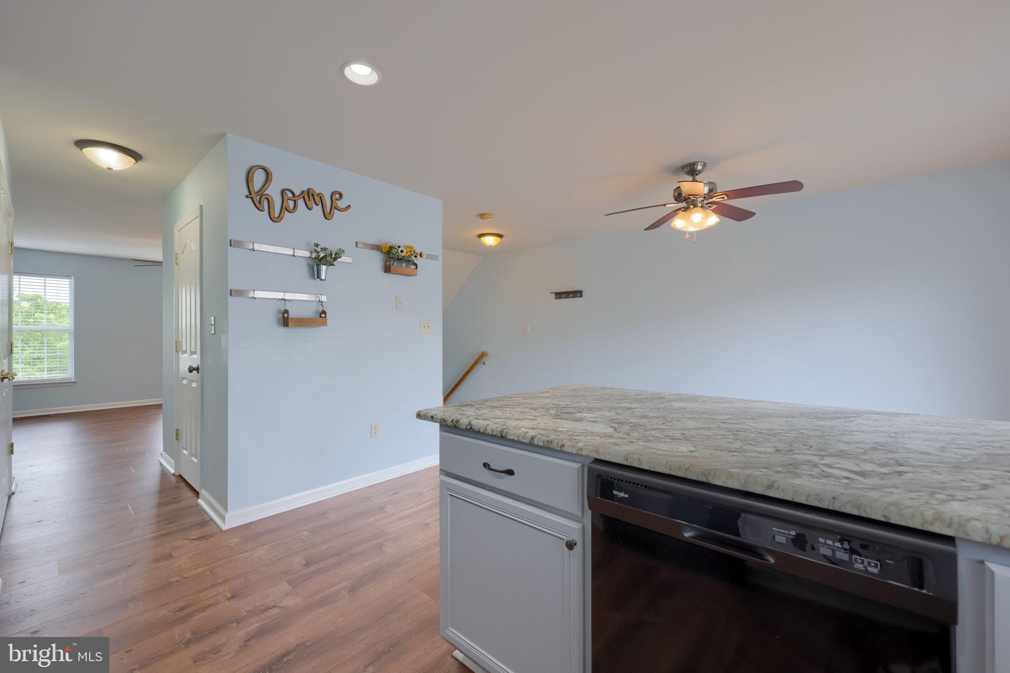 HAWTHORNE RIDGE - Residential