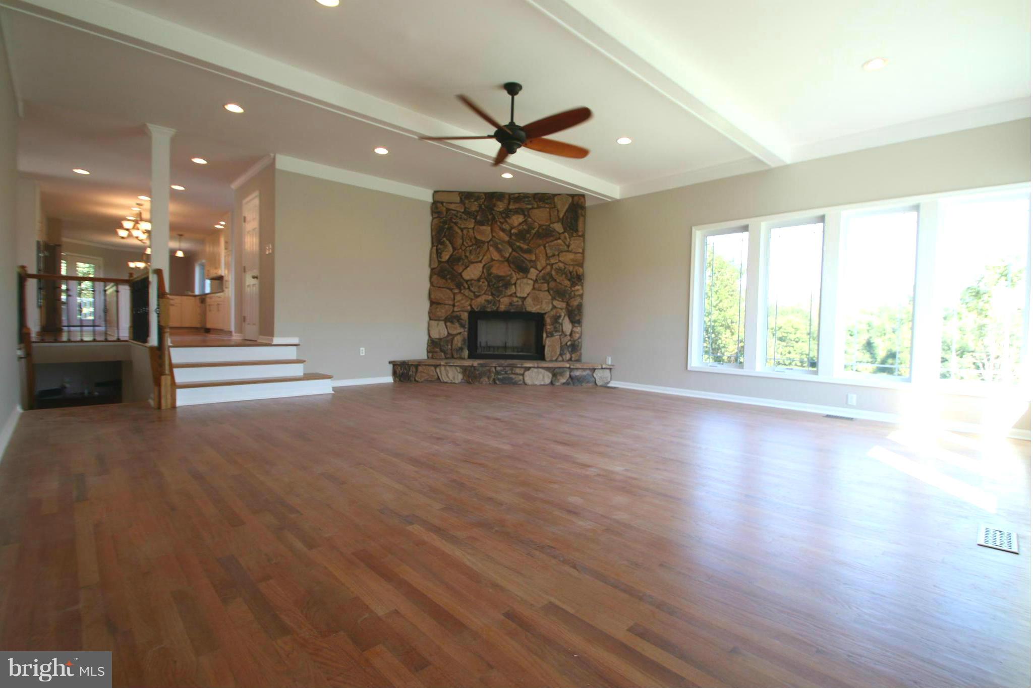 SUNSHINE ACRES - Residential