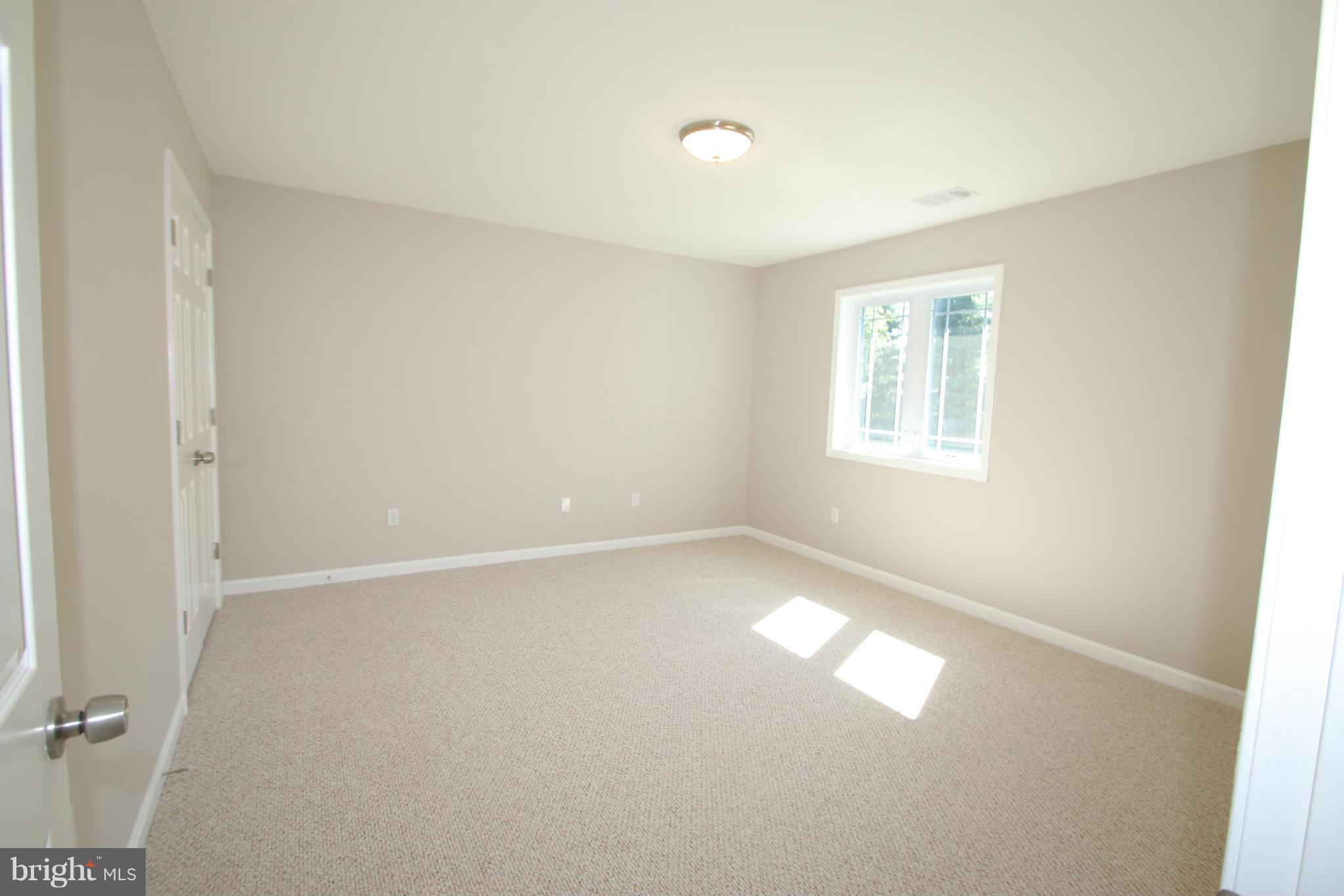 SUNSHINE ACRES - Residential