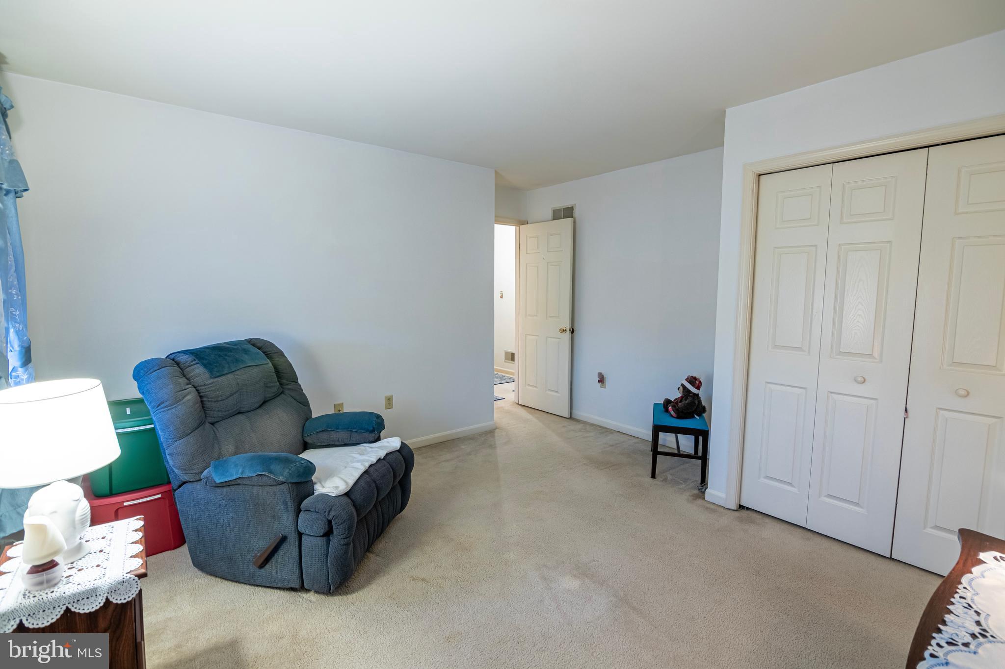 WINDSOR CROSSING - Residential