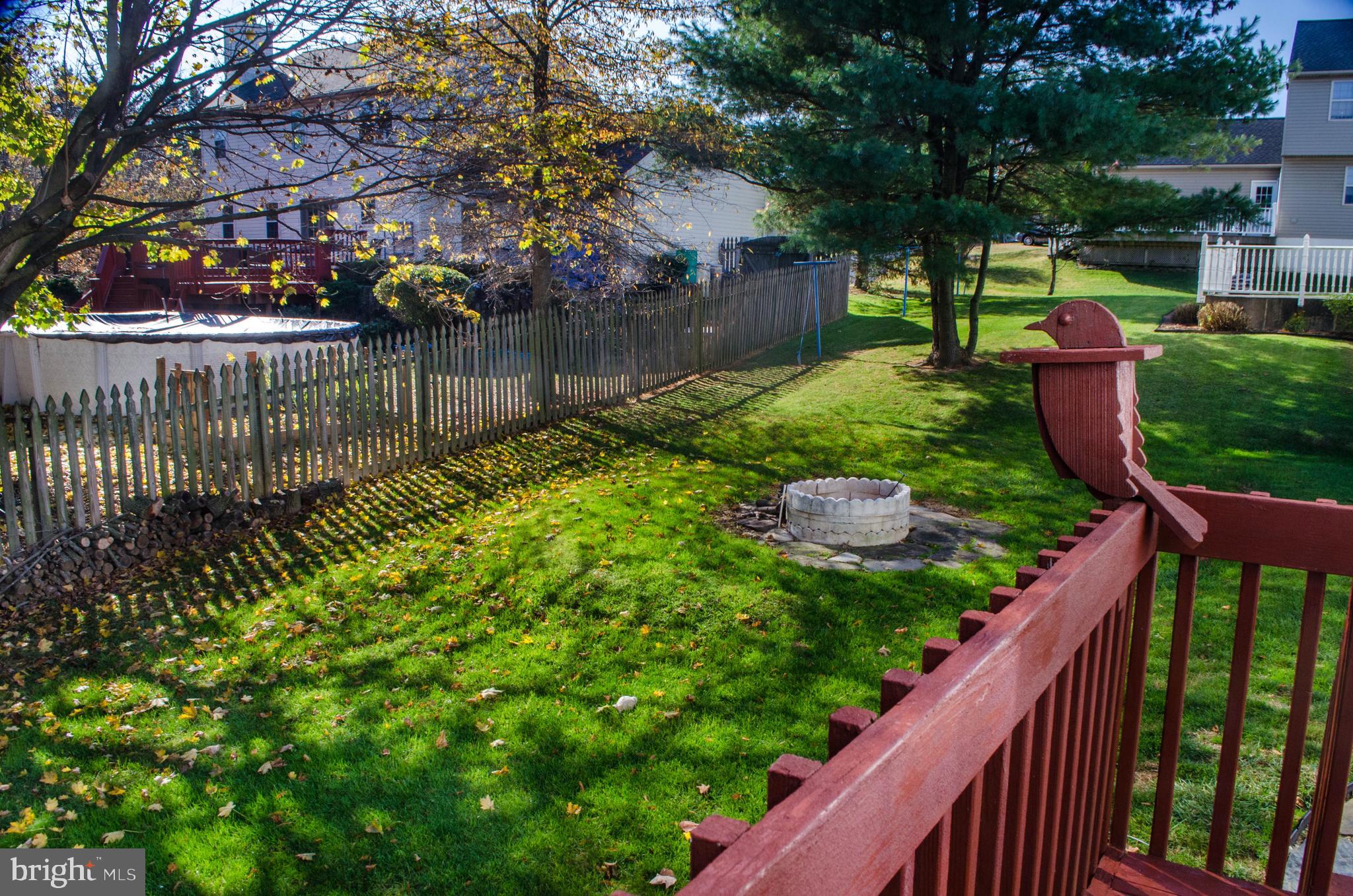 WINDSOR CROSSING - Residential