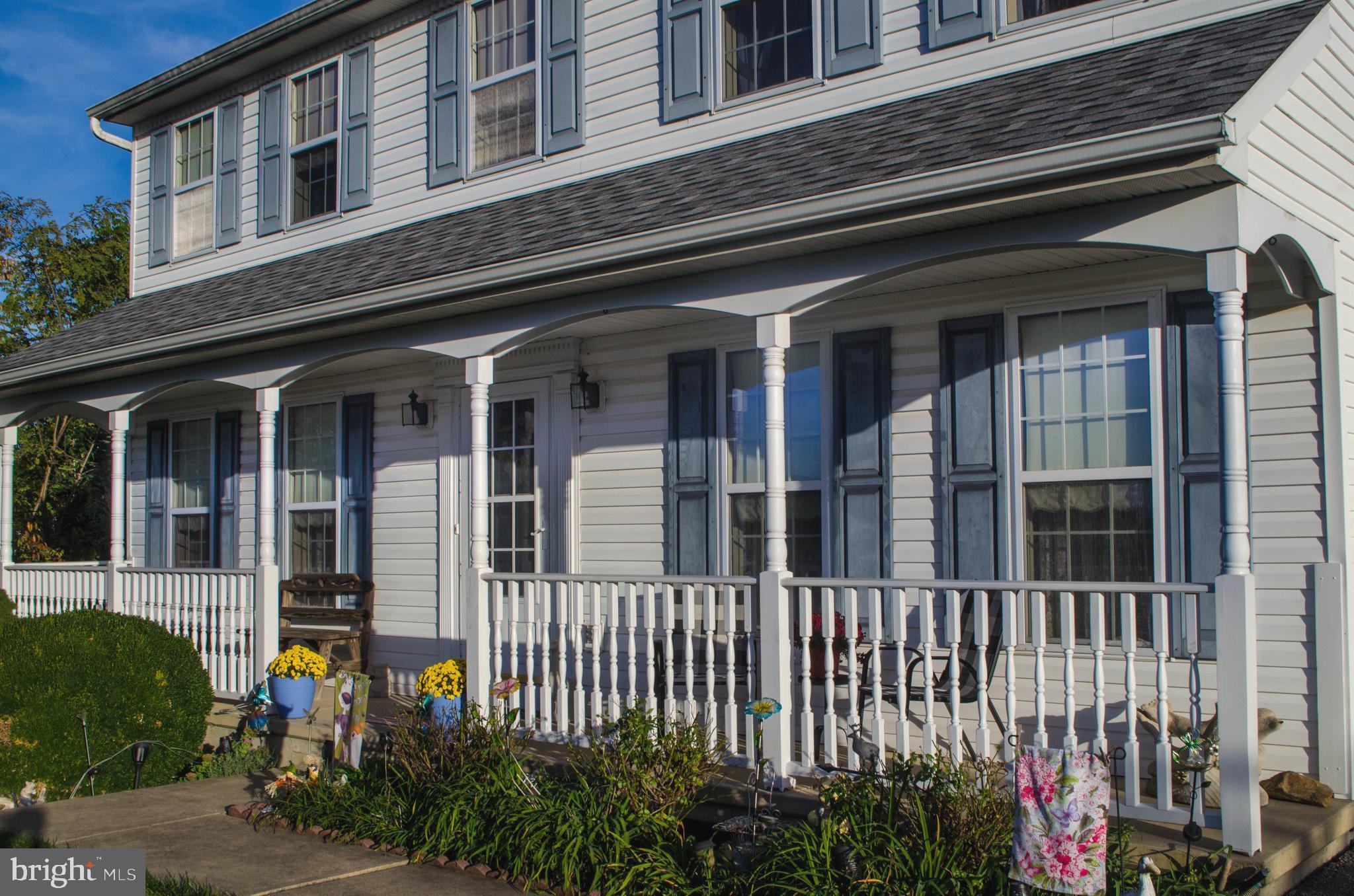WINDSOR CROSSING - Residential