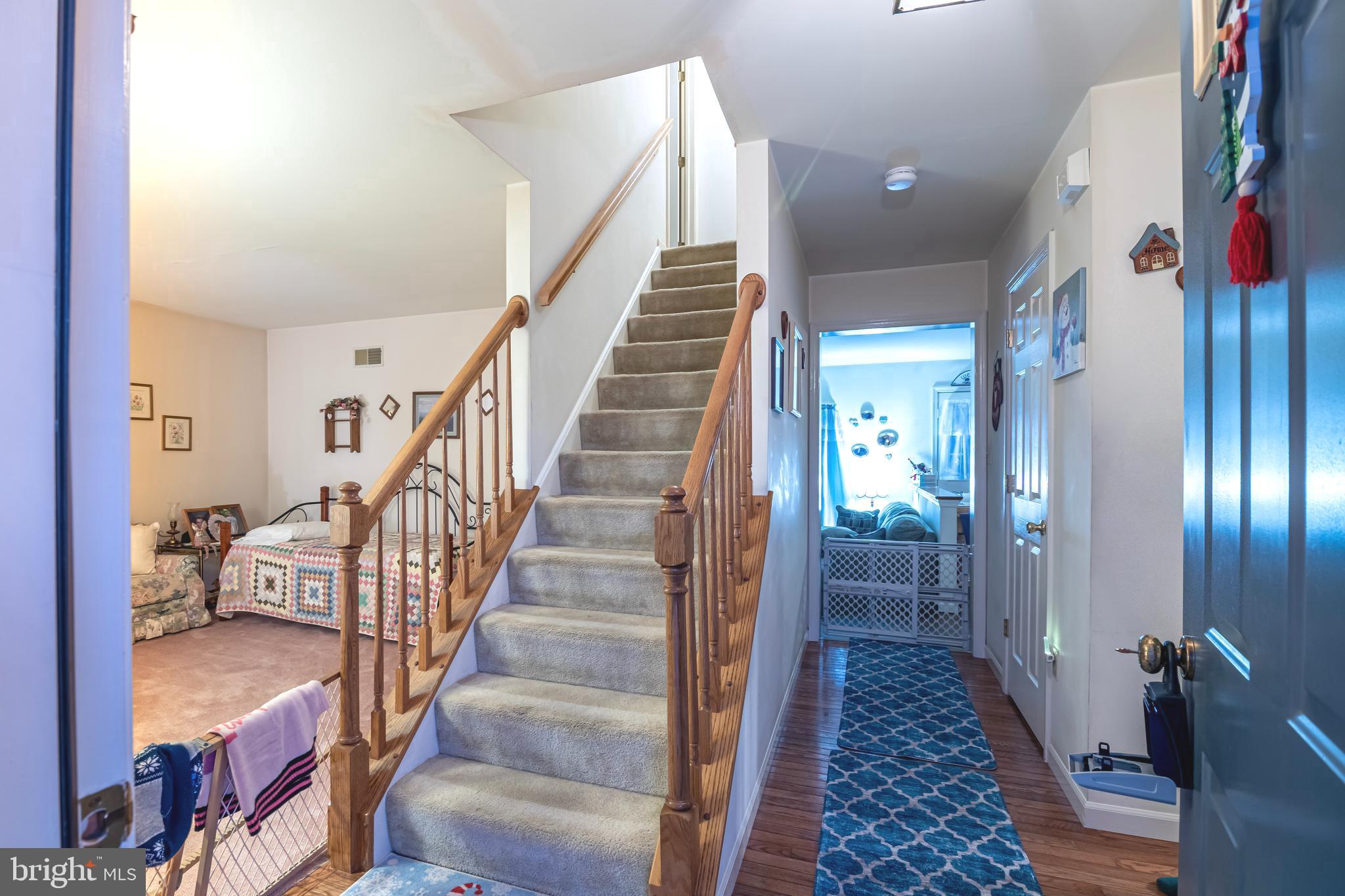 WINDSOR CROSSING - Residential