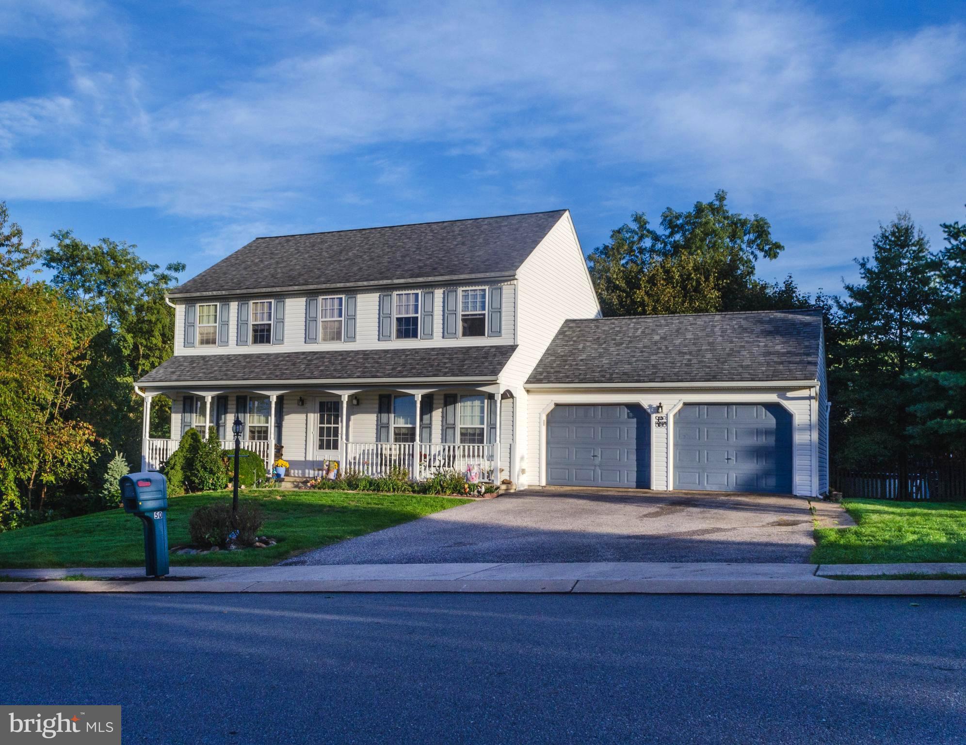 WINDSOR CROSSING - Residential