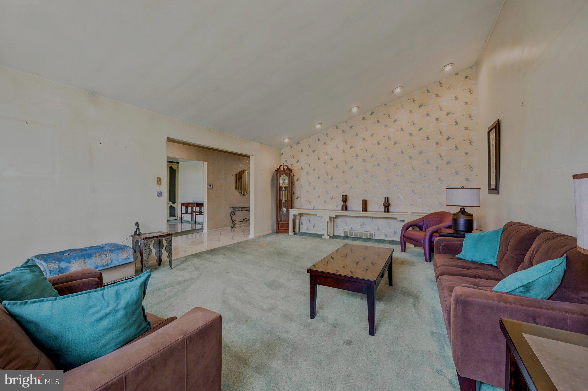 LAVEROCK - Residential