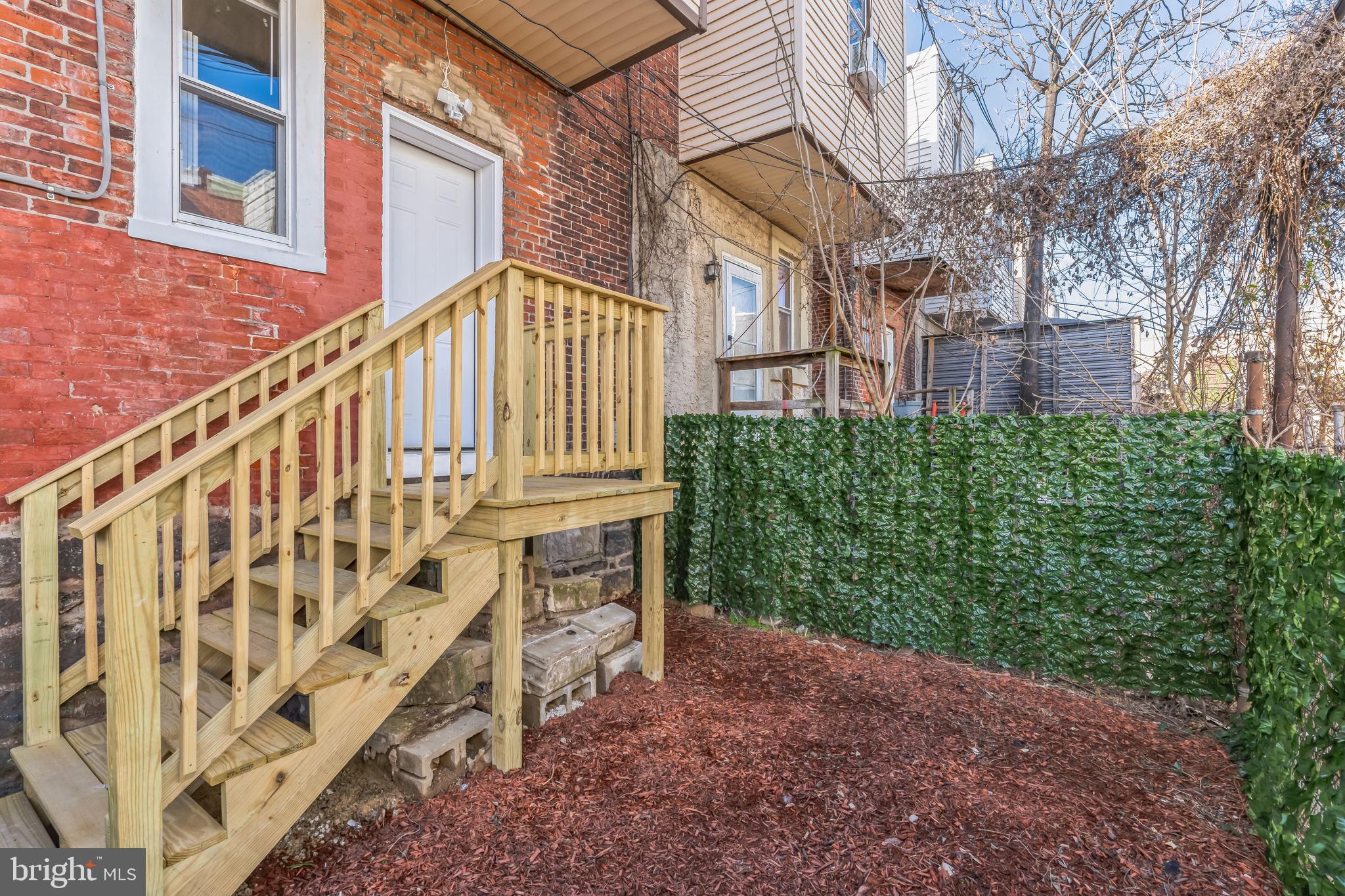 COBBS CREEK - Residential