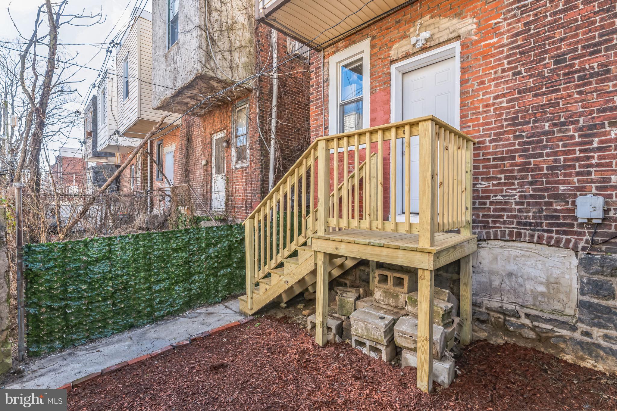 COBBS CREEK - Residential