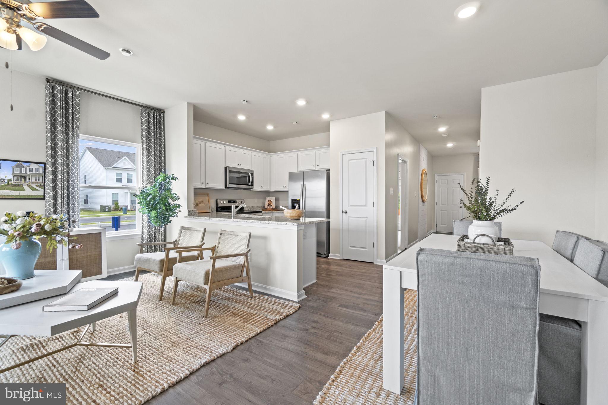 LADYSMITH VILLAGE - Residential
