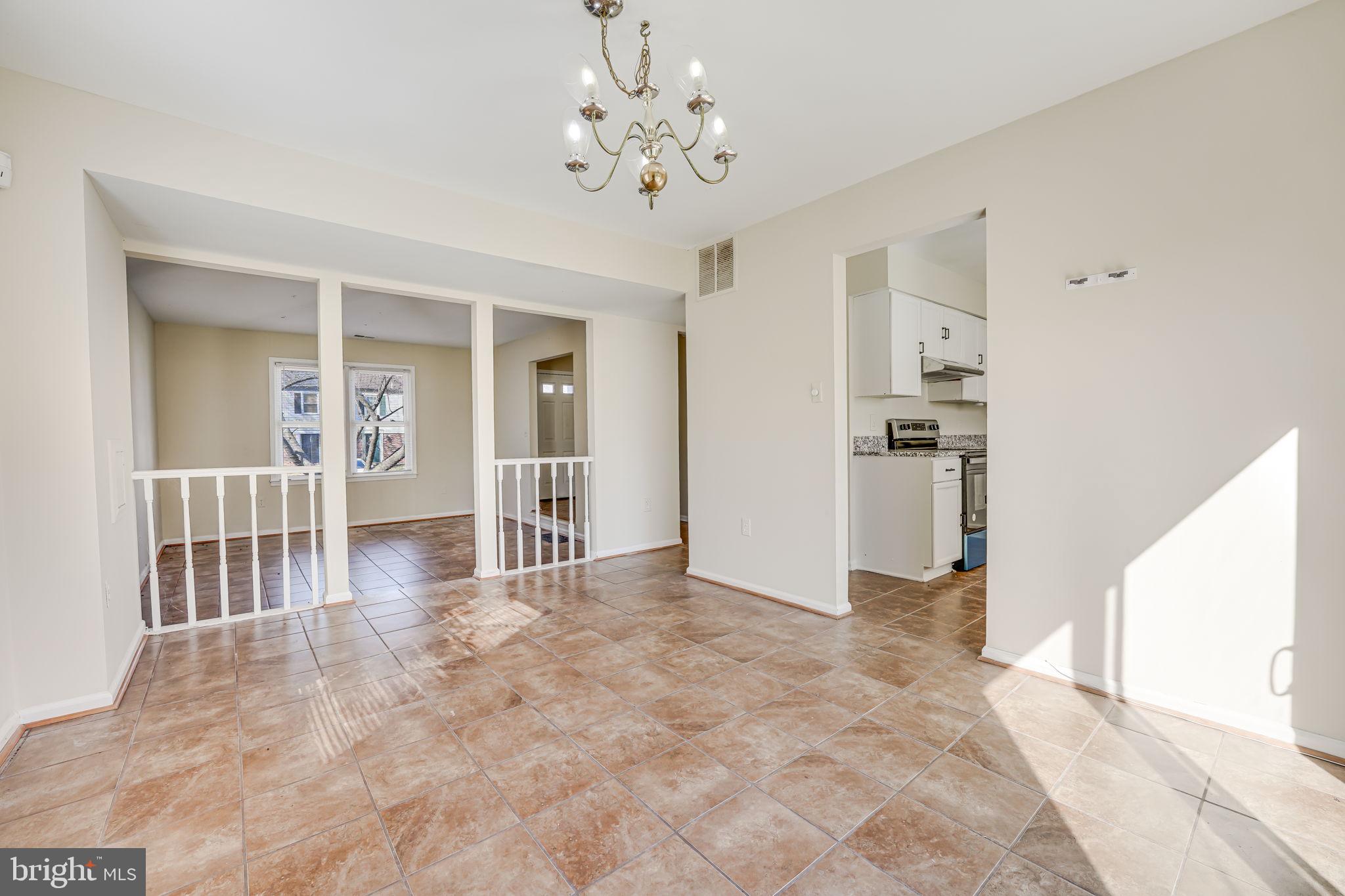 BRISTOE STATION - Residential
