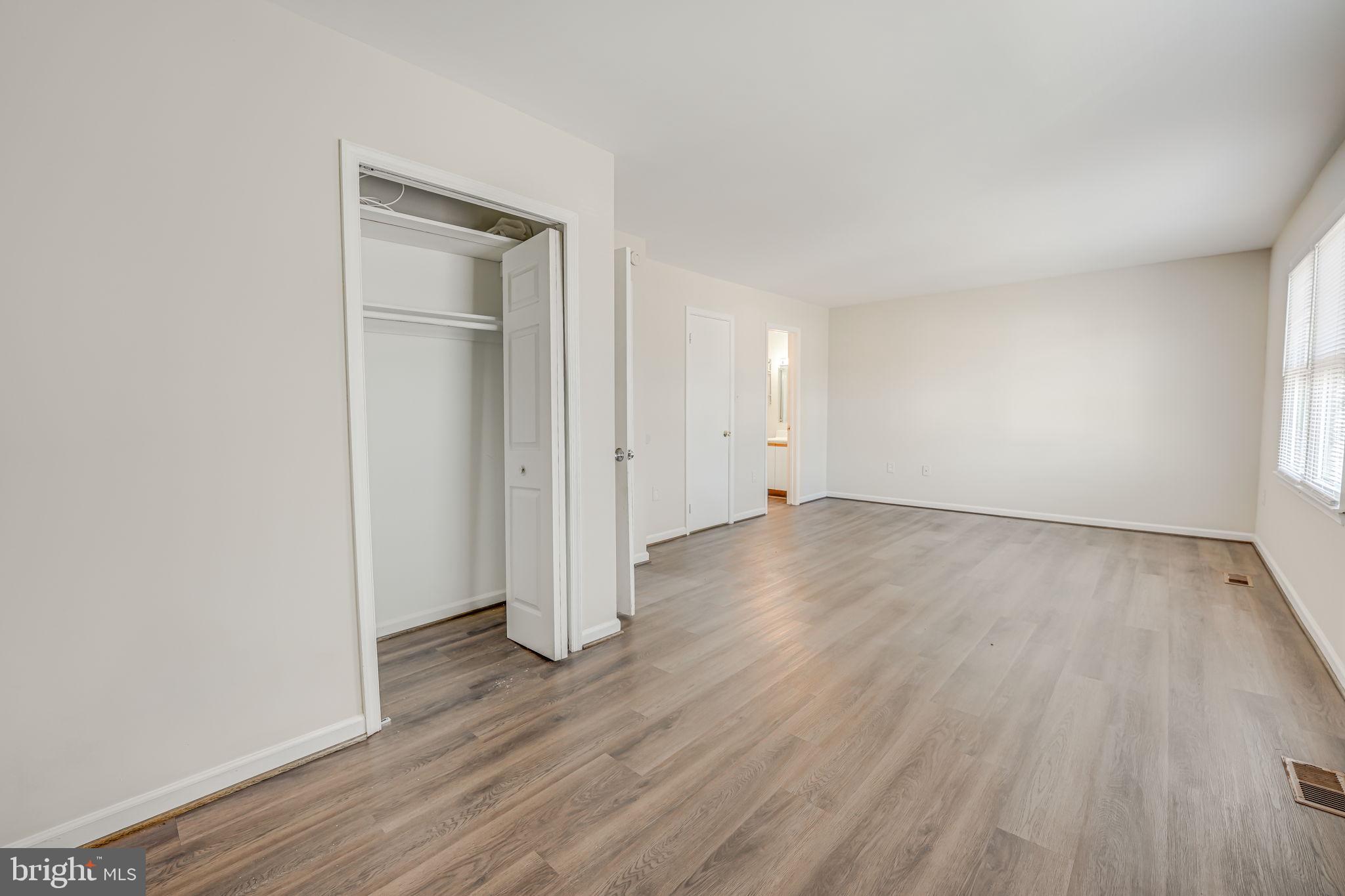 BRISTOE STATION - Residential
