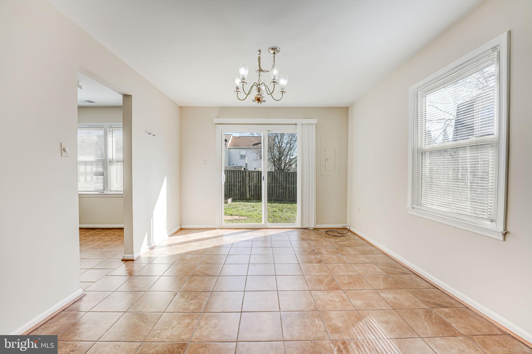 BRISTOE STATION - Residential