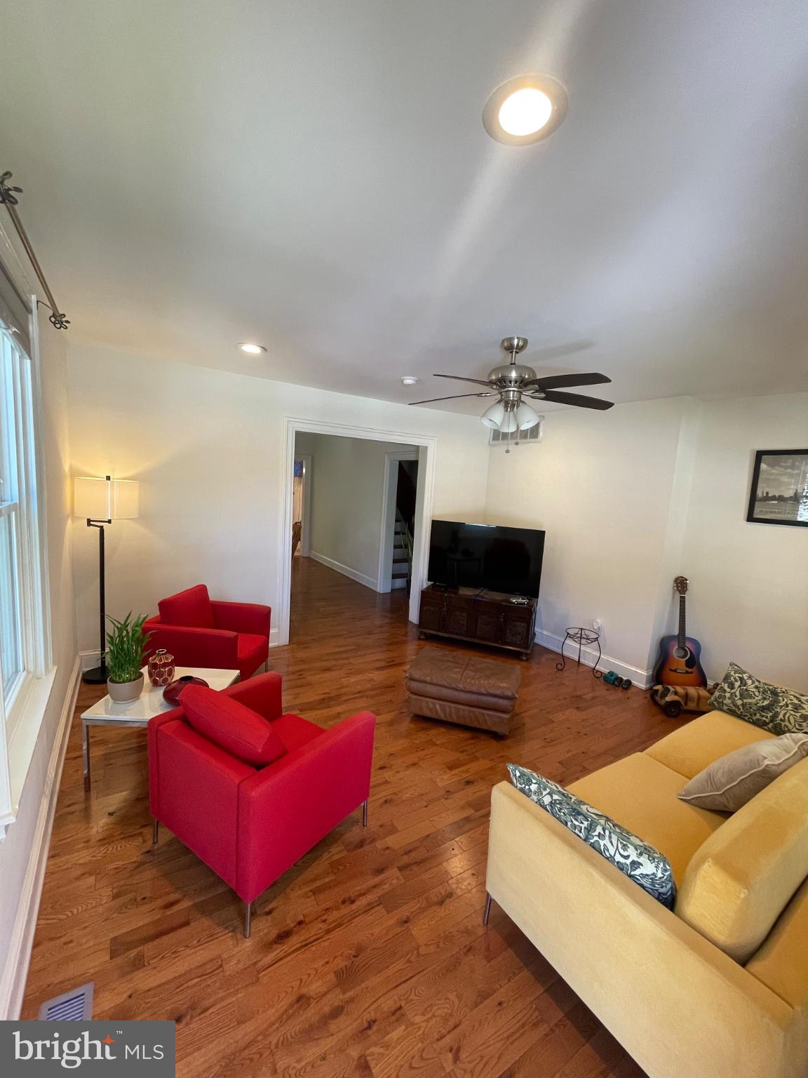 FOX CHASE - Residential