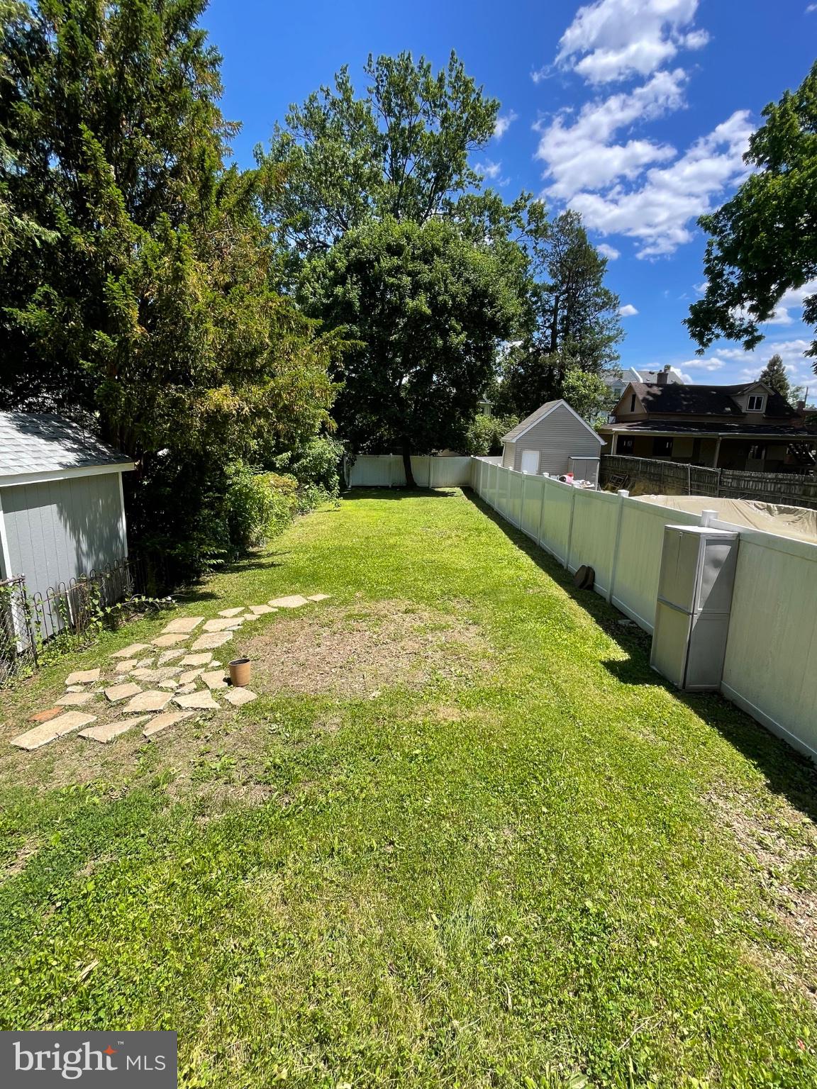 FOX CHASE - Residential
