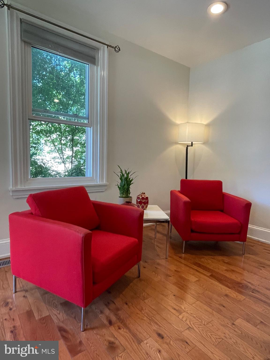 FOX CHASE - Residential