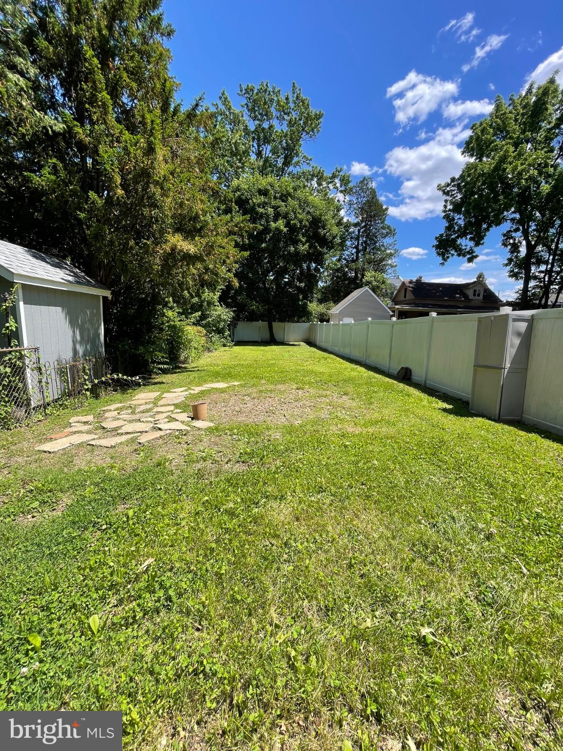 FOX CHASE - Residential