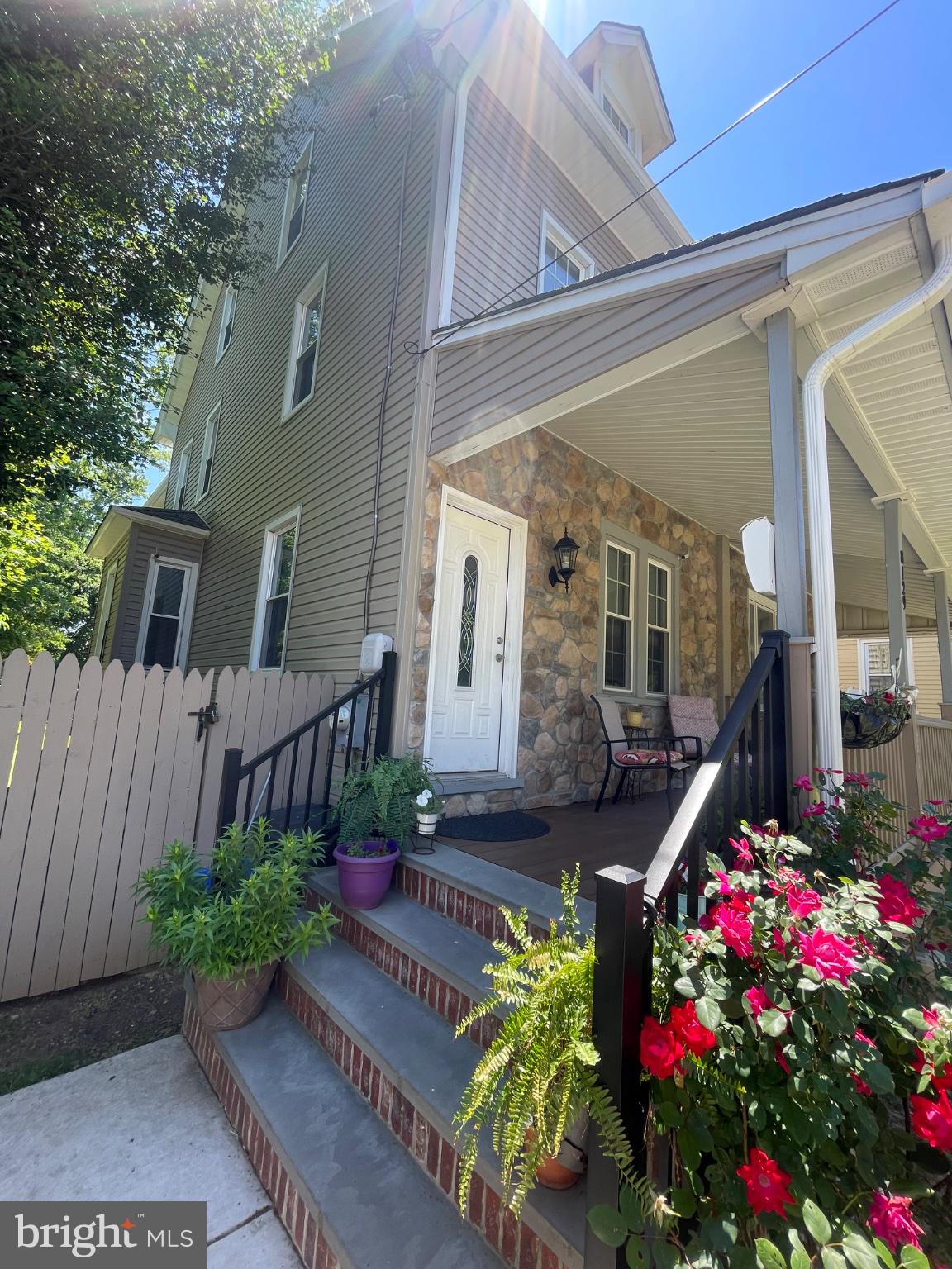 FOX CHASE - Residential
