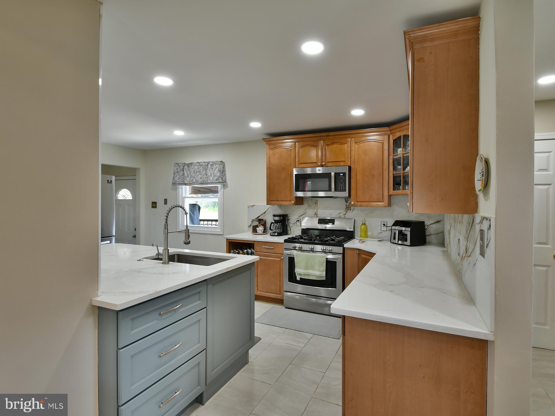 BURNT MILLS KNOLLS - Residential