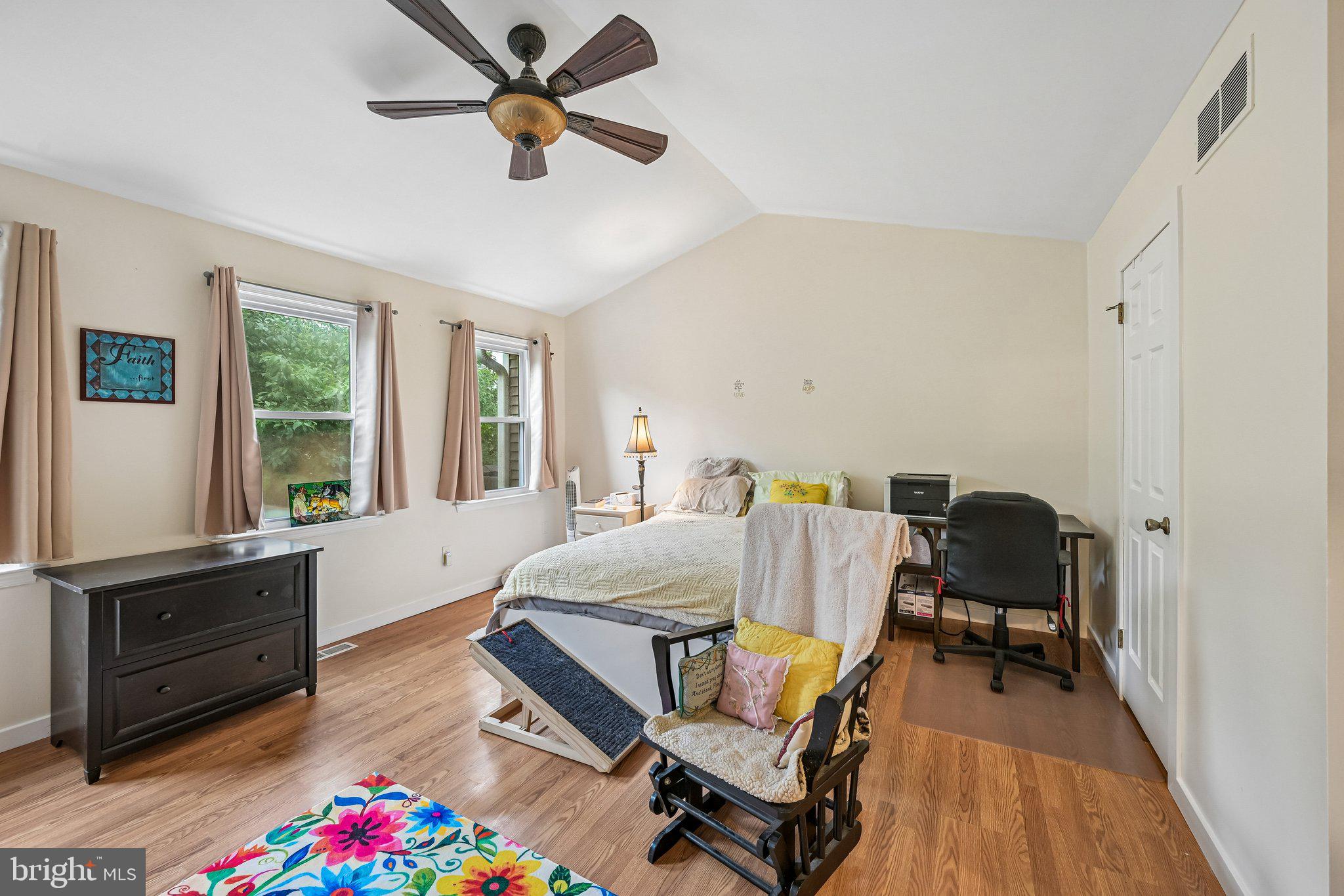 TANGLEWOOD - Residential