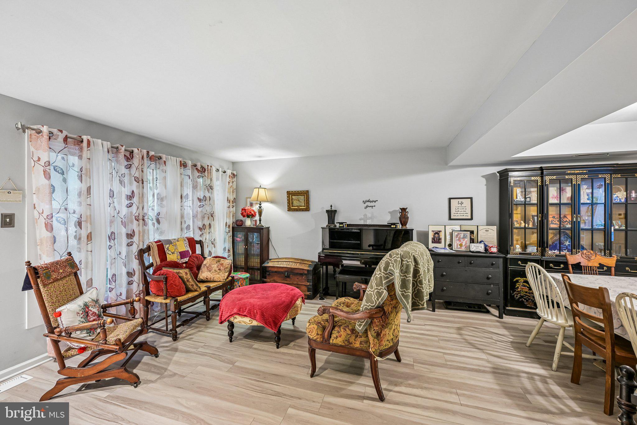 TANGLEWOOD - Residential