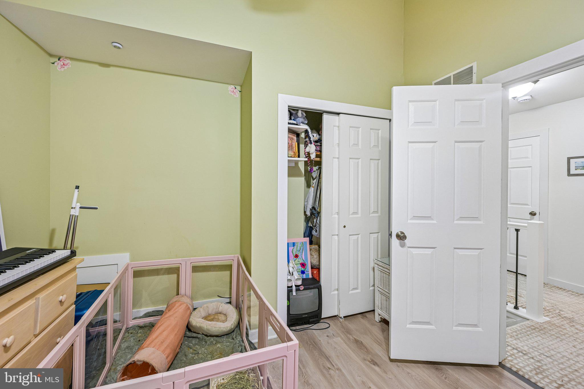 TANGLEWOOD - Residential