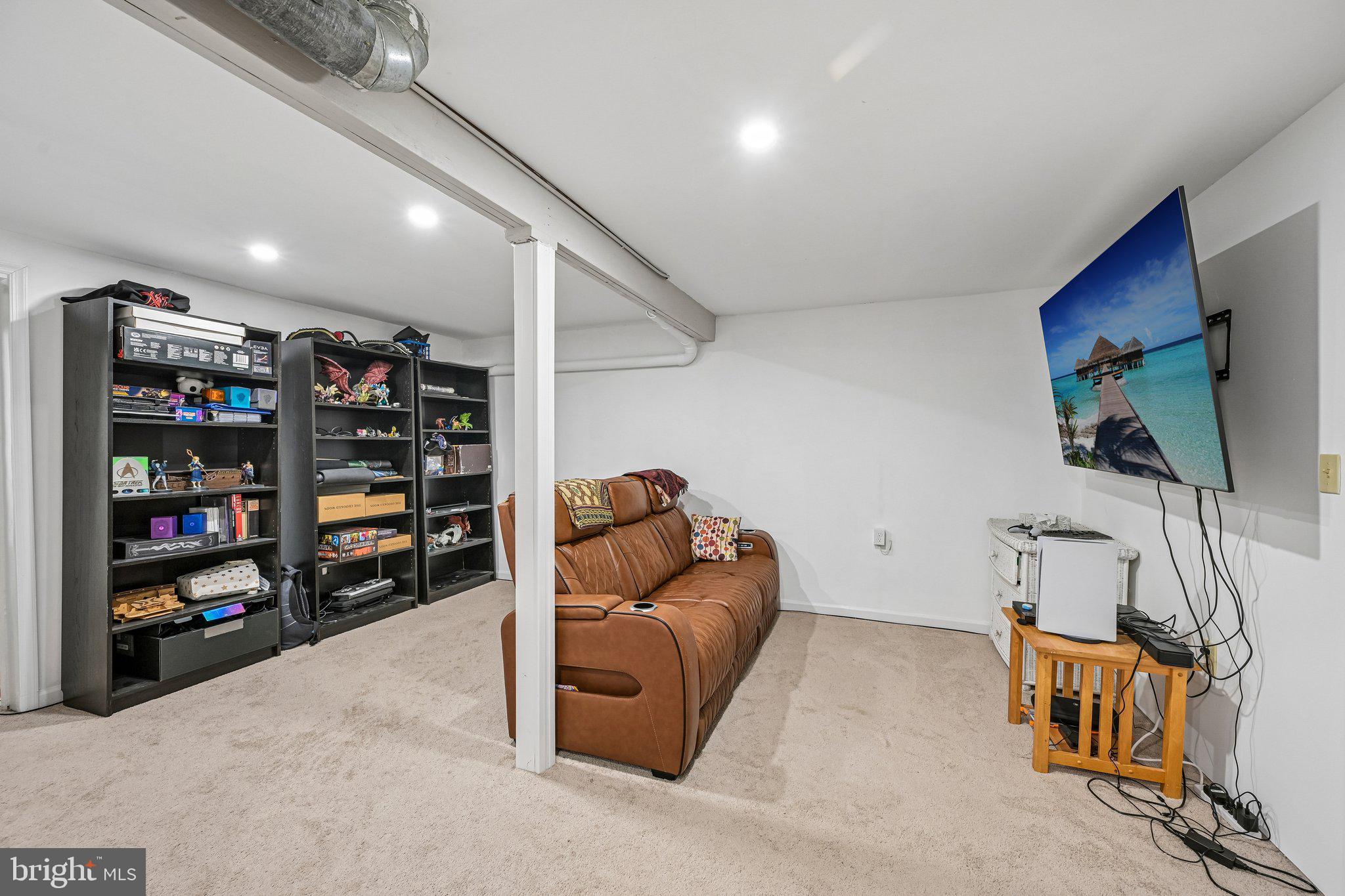 TANGLEWOOD - Residential