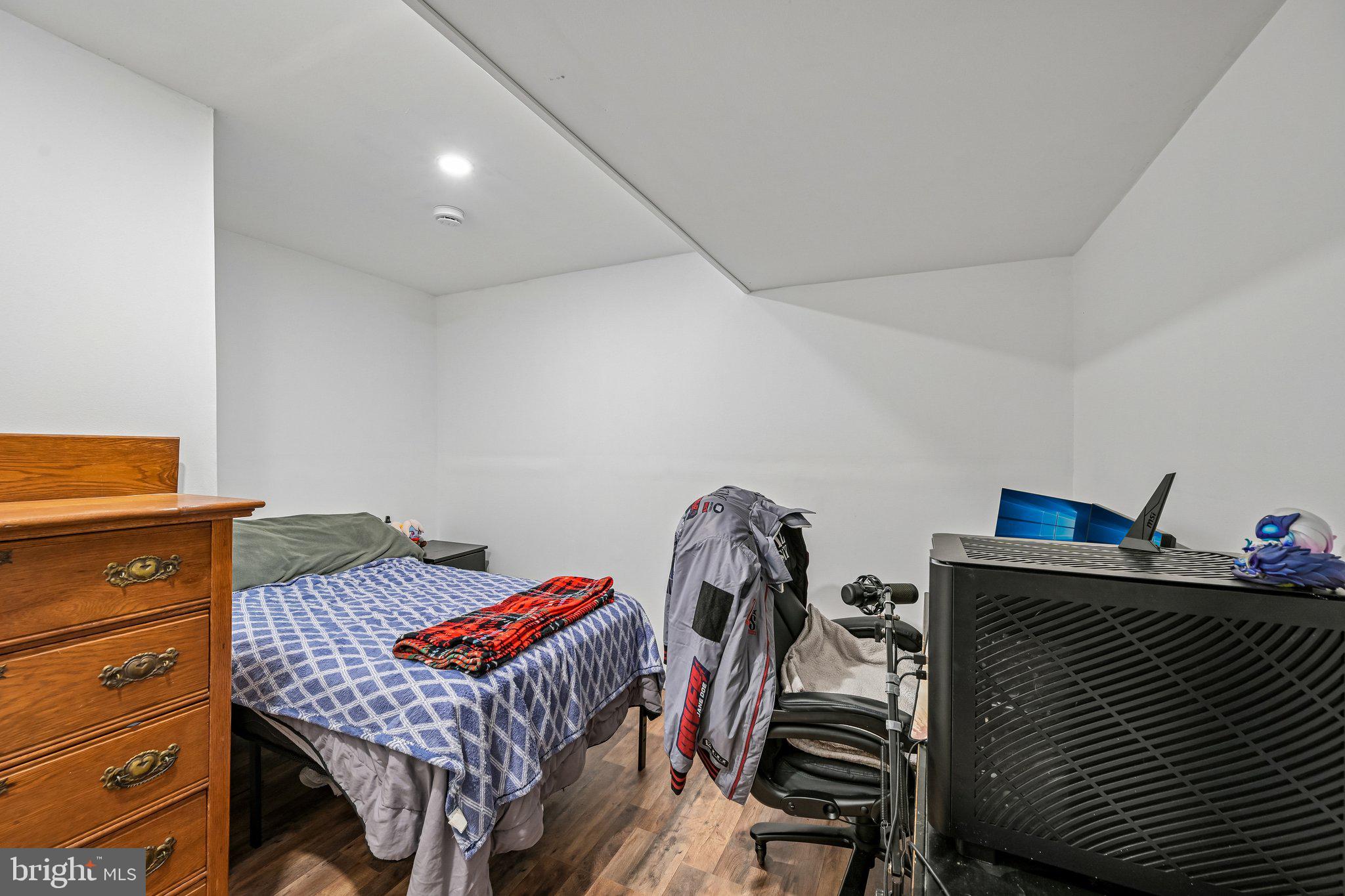 TANGLEWOOD - Residential