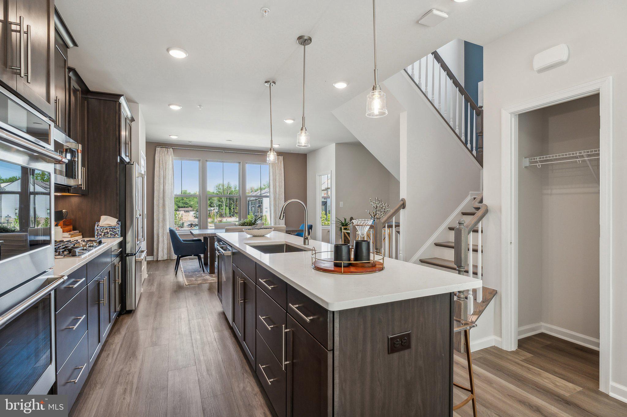 THE WOODLANDS - Residential