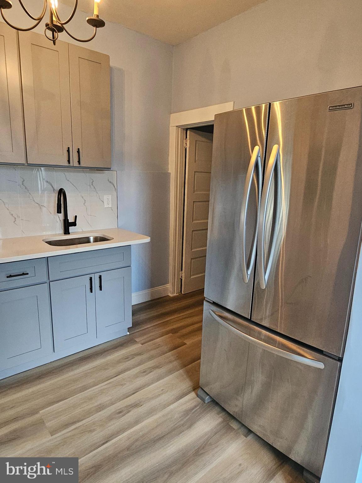 MAYFAIR - Residential