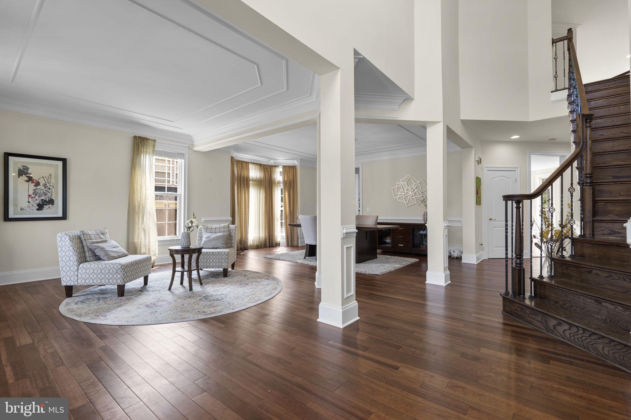 LAKEWOOD HILLS - Residential