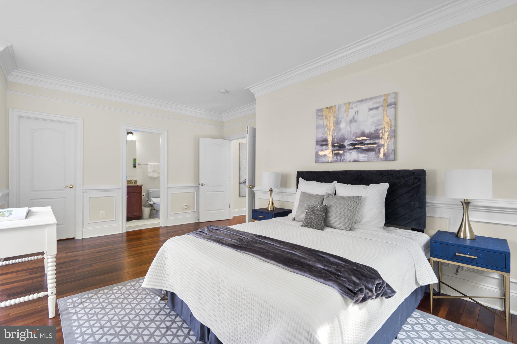 LAKEWOOD HILLS - Residential