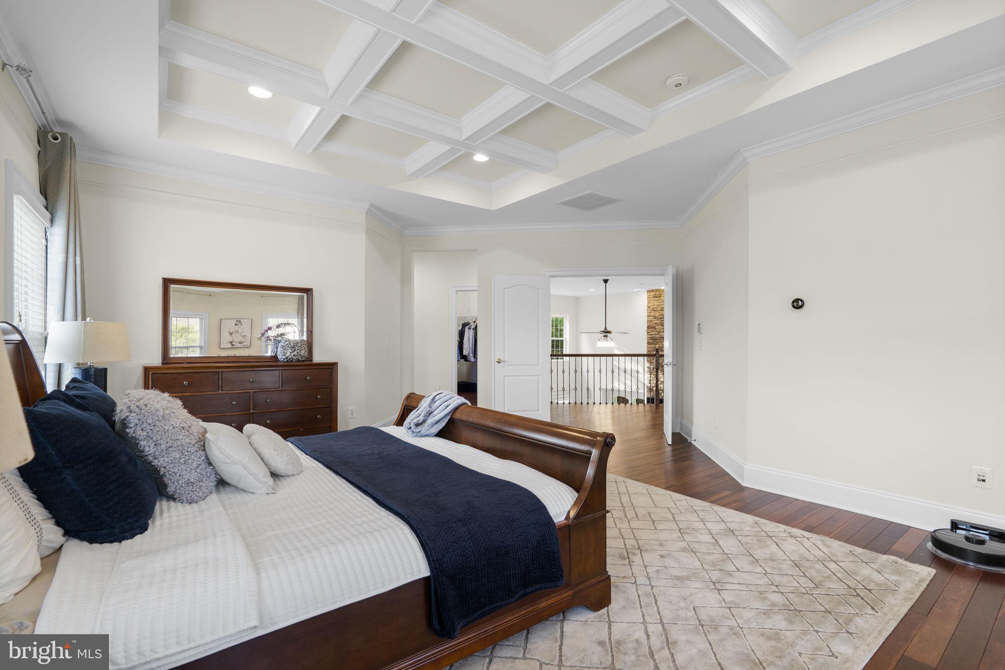 LAKEWOOD HILLS - Residential