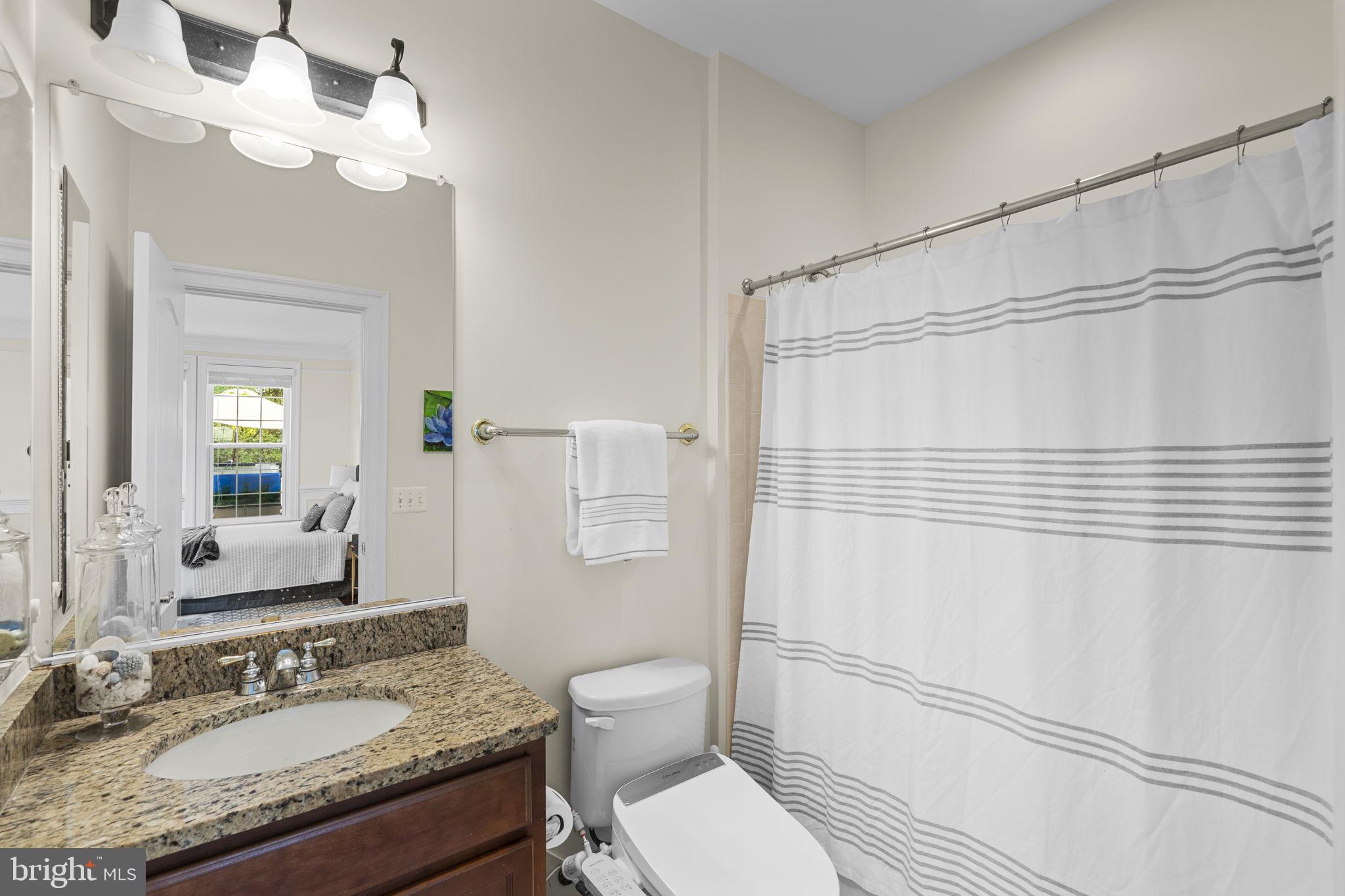 LAKEWOOD HILLS - Residential