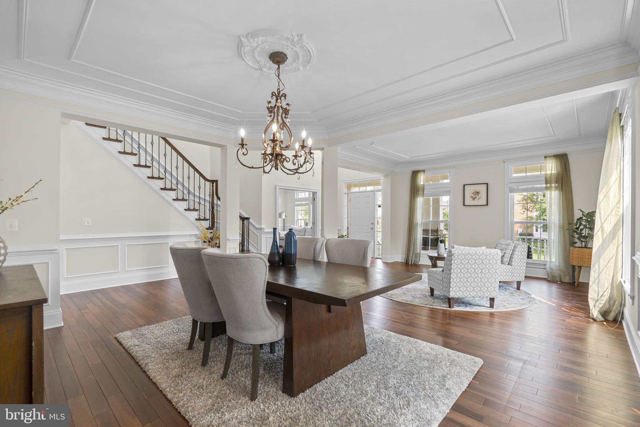 LAKEWOOD HILLS - Residential