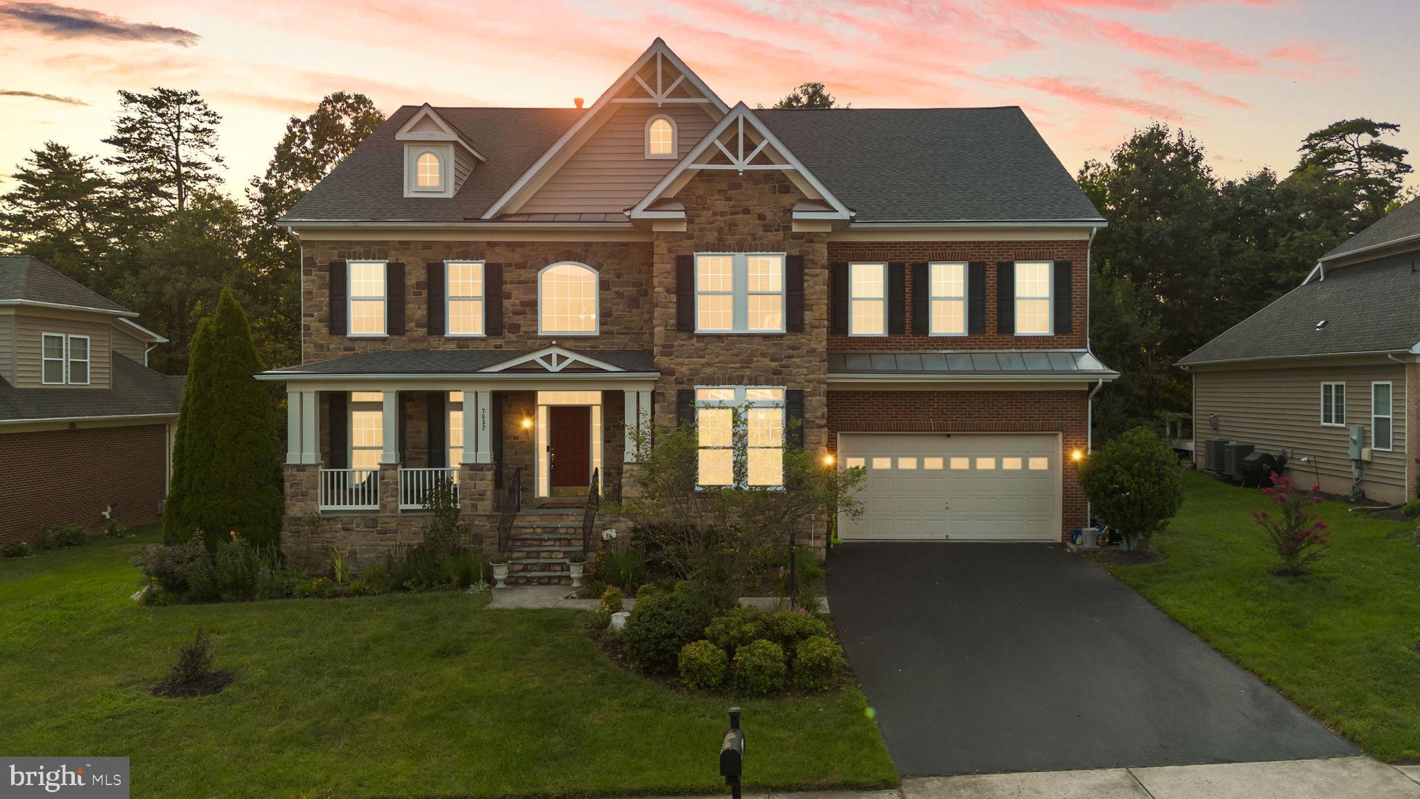 LAKEWOOD HILLS - Residential