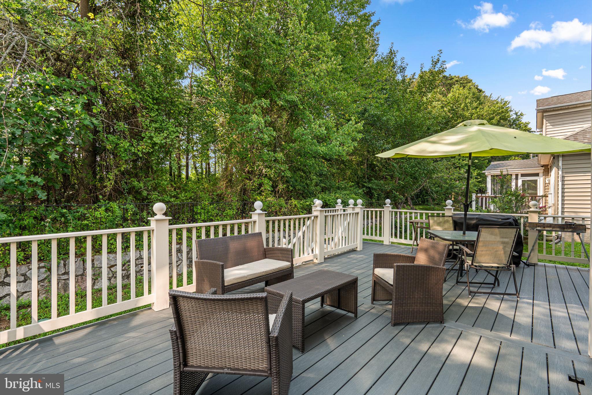 LAKEWOOD HILLS - Residential