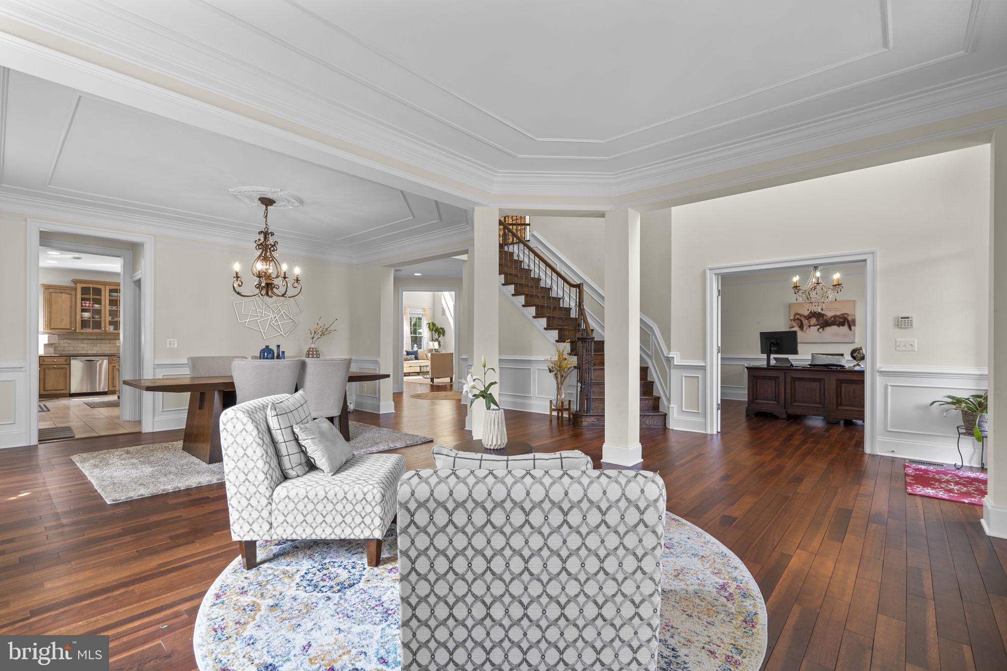 LAKEWOOD HILLS - Residential