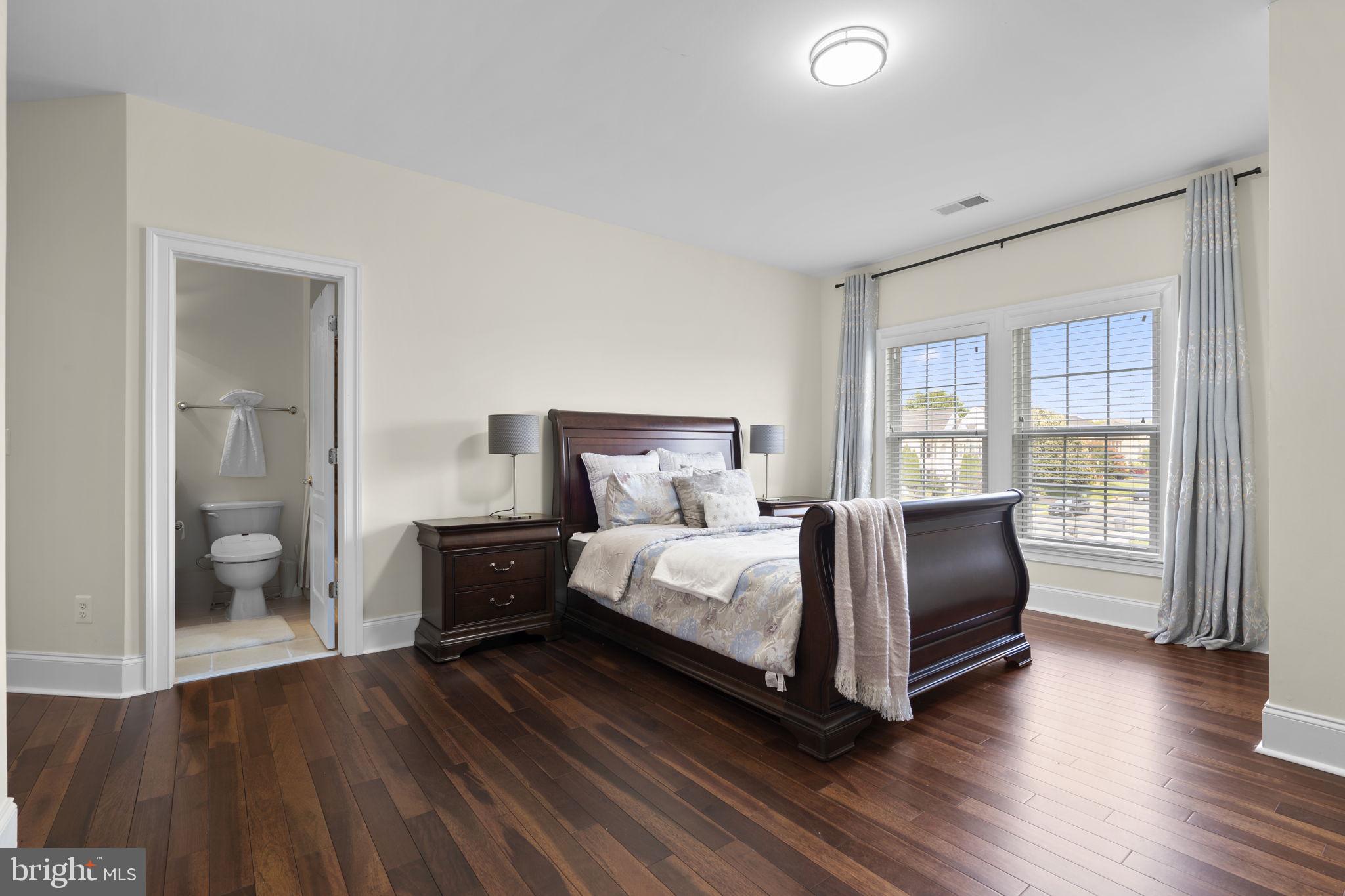 LAKEWOOD HILLS - Residential