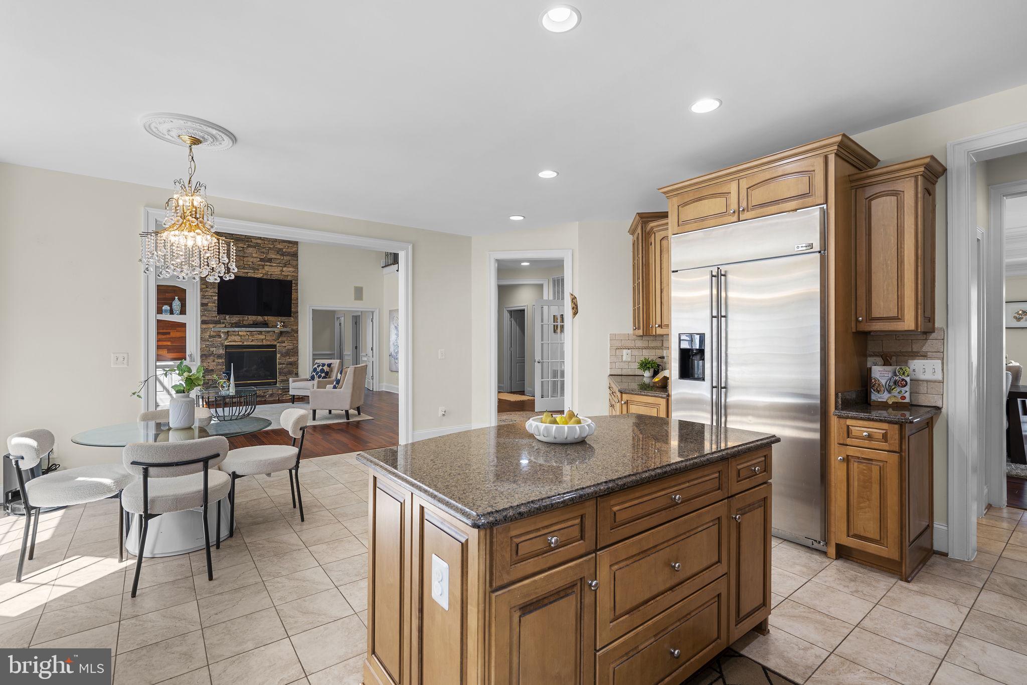 LAKEWOOD HILLS - Residential
