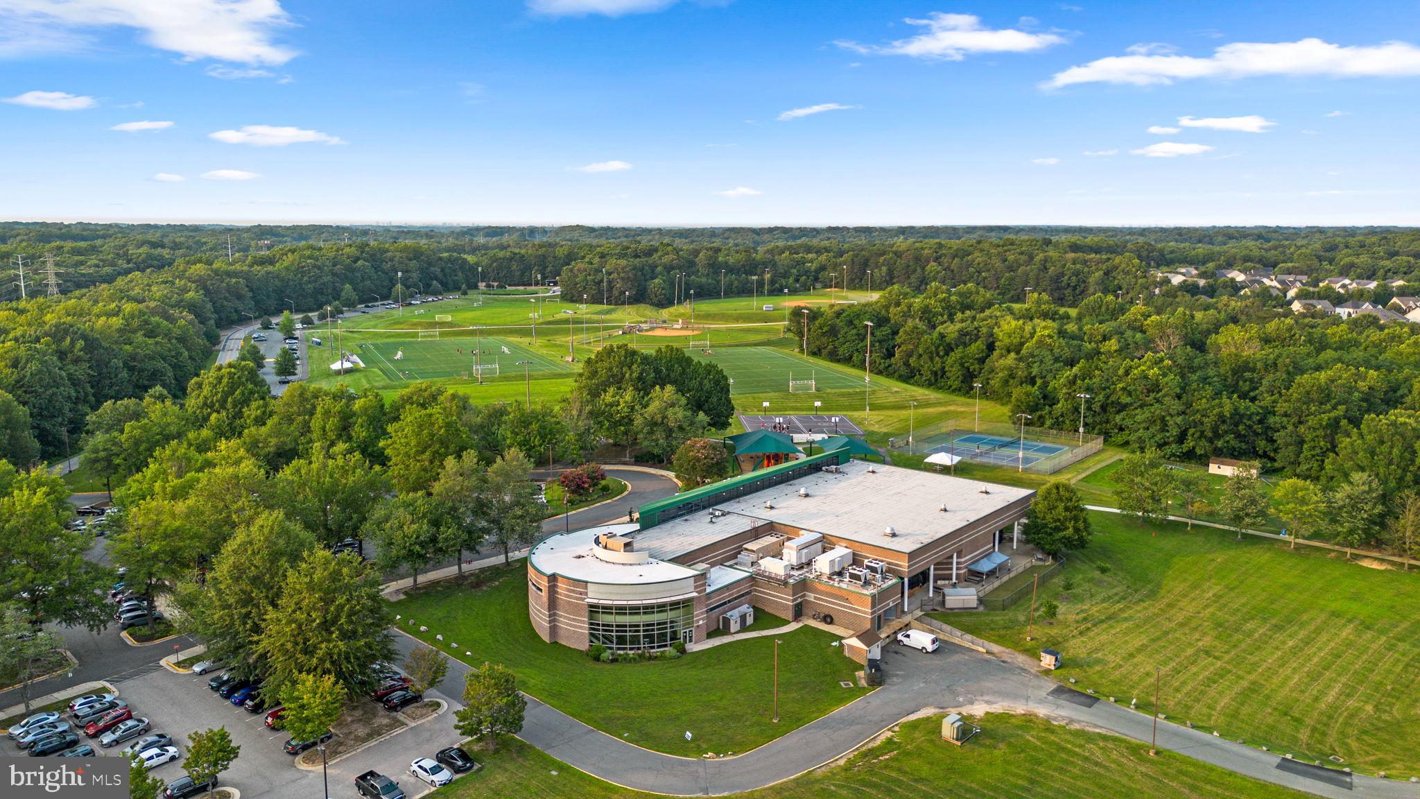 LAKEWOOD HILLS - Residential