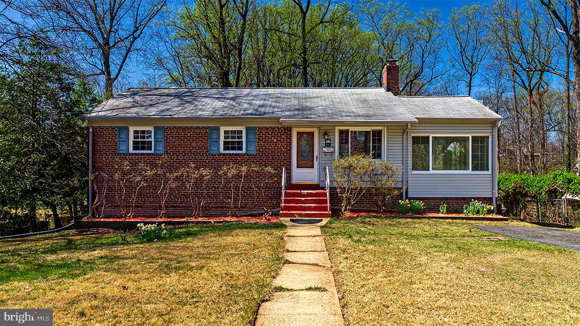 Available now! Charming 4 Bed/ 2 Full Bath Single Family Home in Falls Church’s Broyhill Park. This well-kept residence is 1,688 sf over two floors. Freshly painted throughout. Main entrance level has hardwood floors and enclosed sunroom/flex space that lets in lots of natural light. Walkout basement has brand new floors and opens to a large, fenced-in yard that backs to trees. Spacious utility room/storage space. No pets allowed.