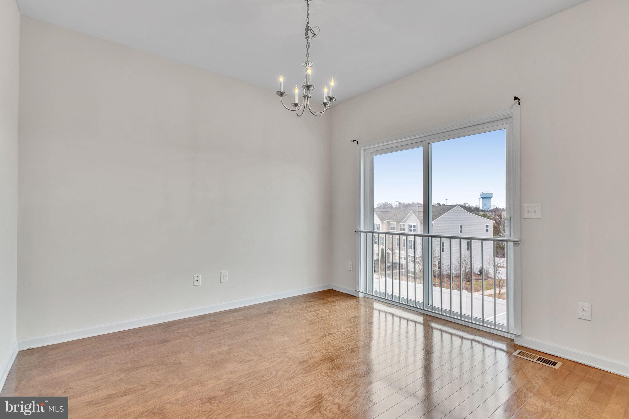 SUMMERFIELD - Residential