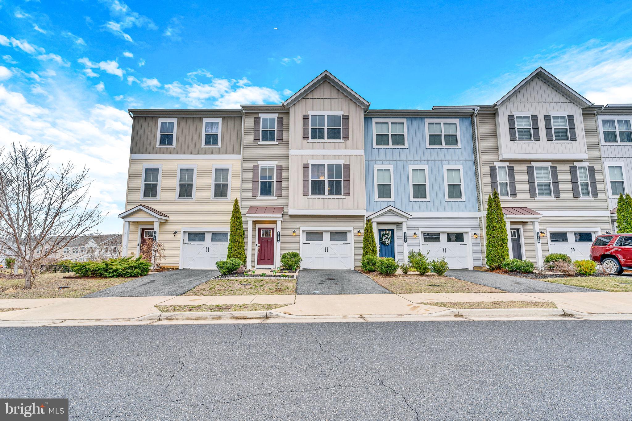 SUMMERFIELD - Residential