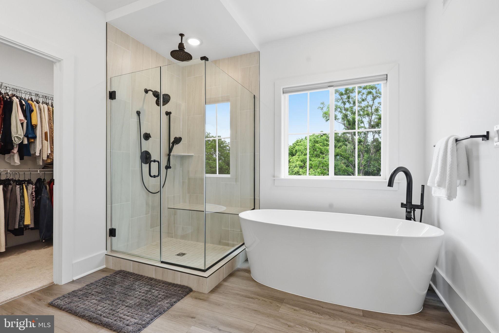 TANAGER - Residential