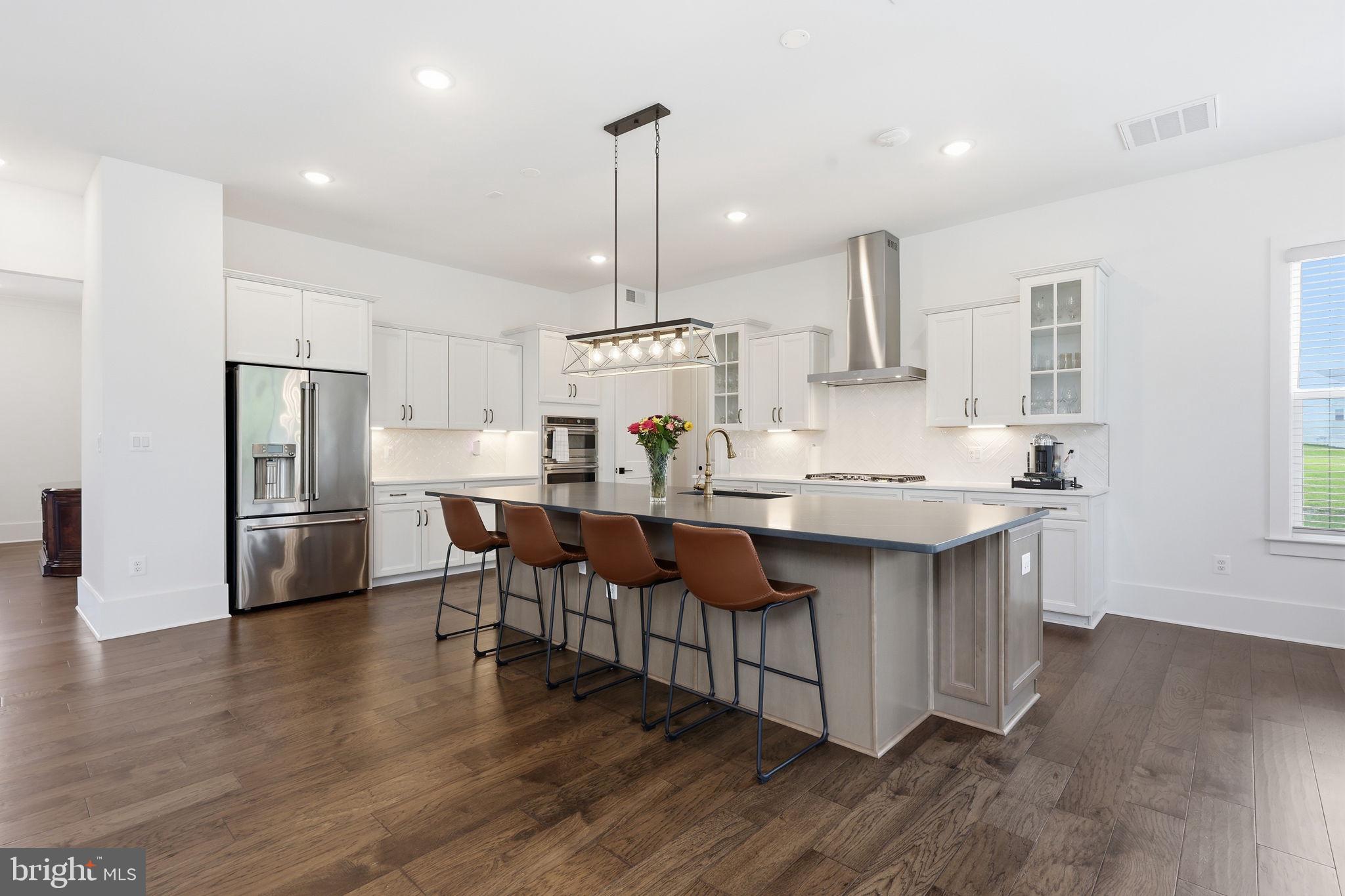 TANAGER - Residential