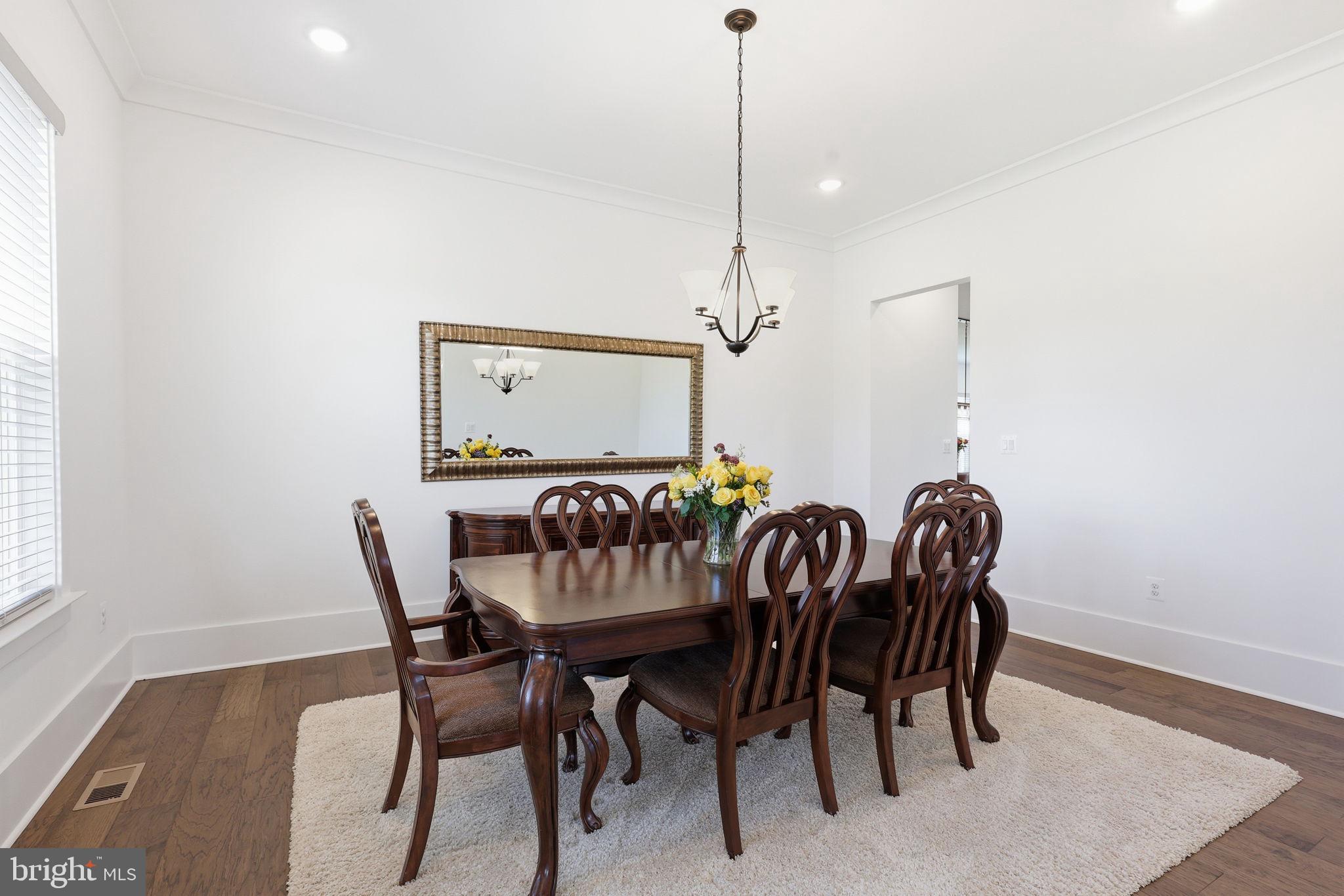 TANAGER - Residential