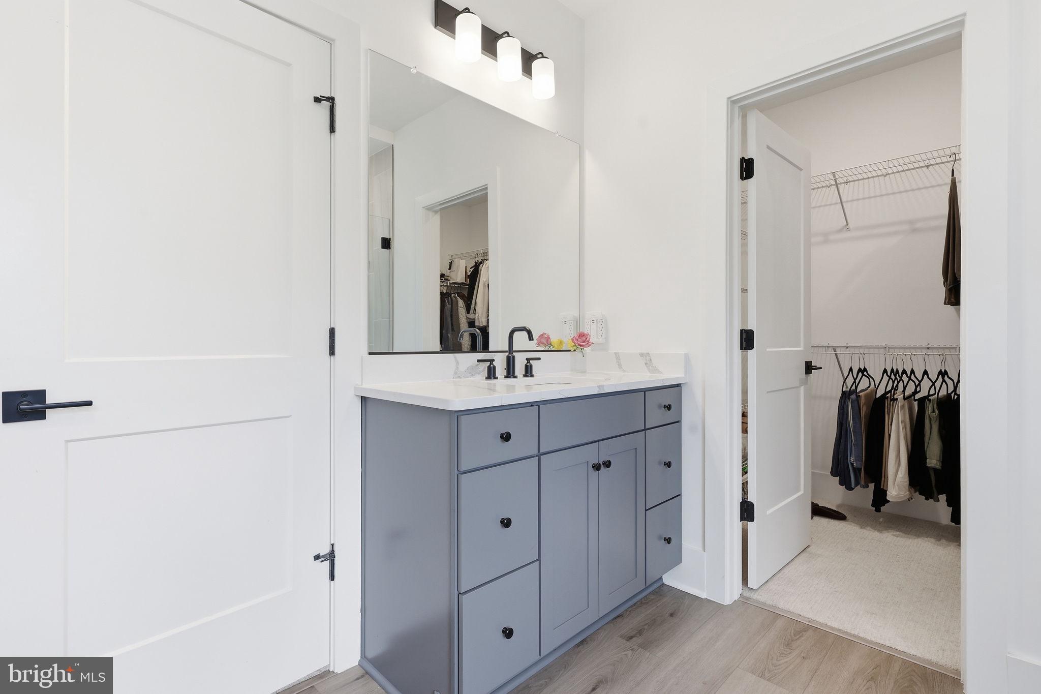 TANAGER - Residential
